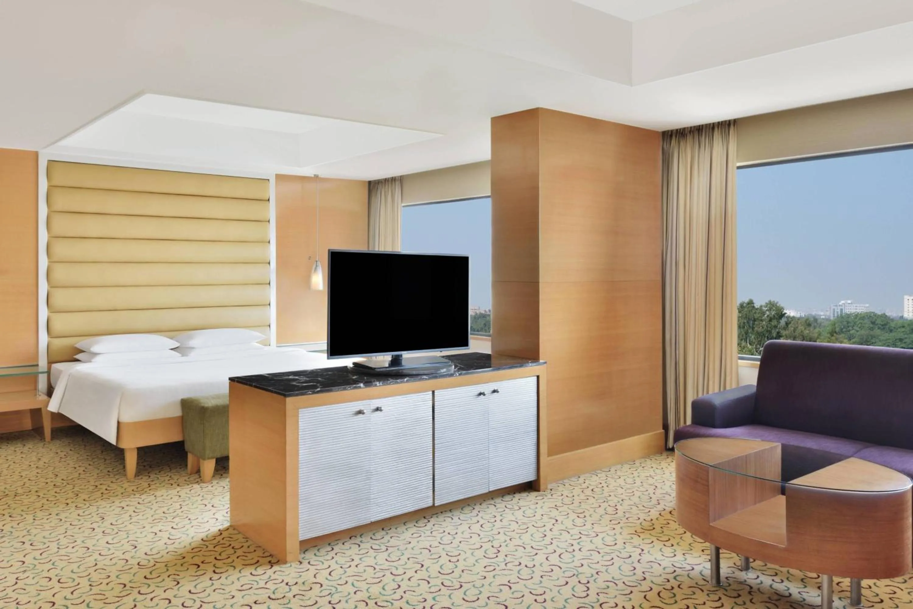 Living room, Bed in Courtyard by Marriott Chennai