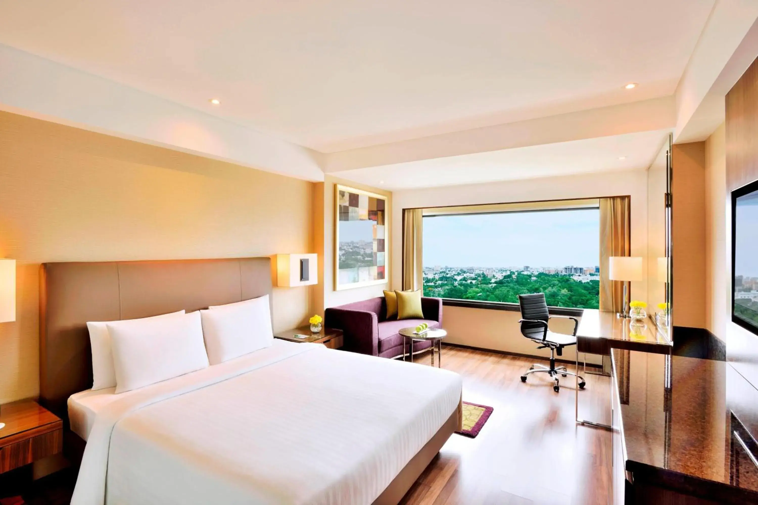 Deluxe Double Room - single occupancy in Courtyard by Marriott Chennai Deluxe Double Room - single occupancy in Courtyard by Marriott Chennai