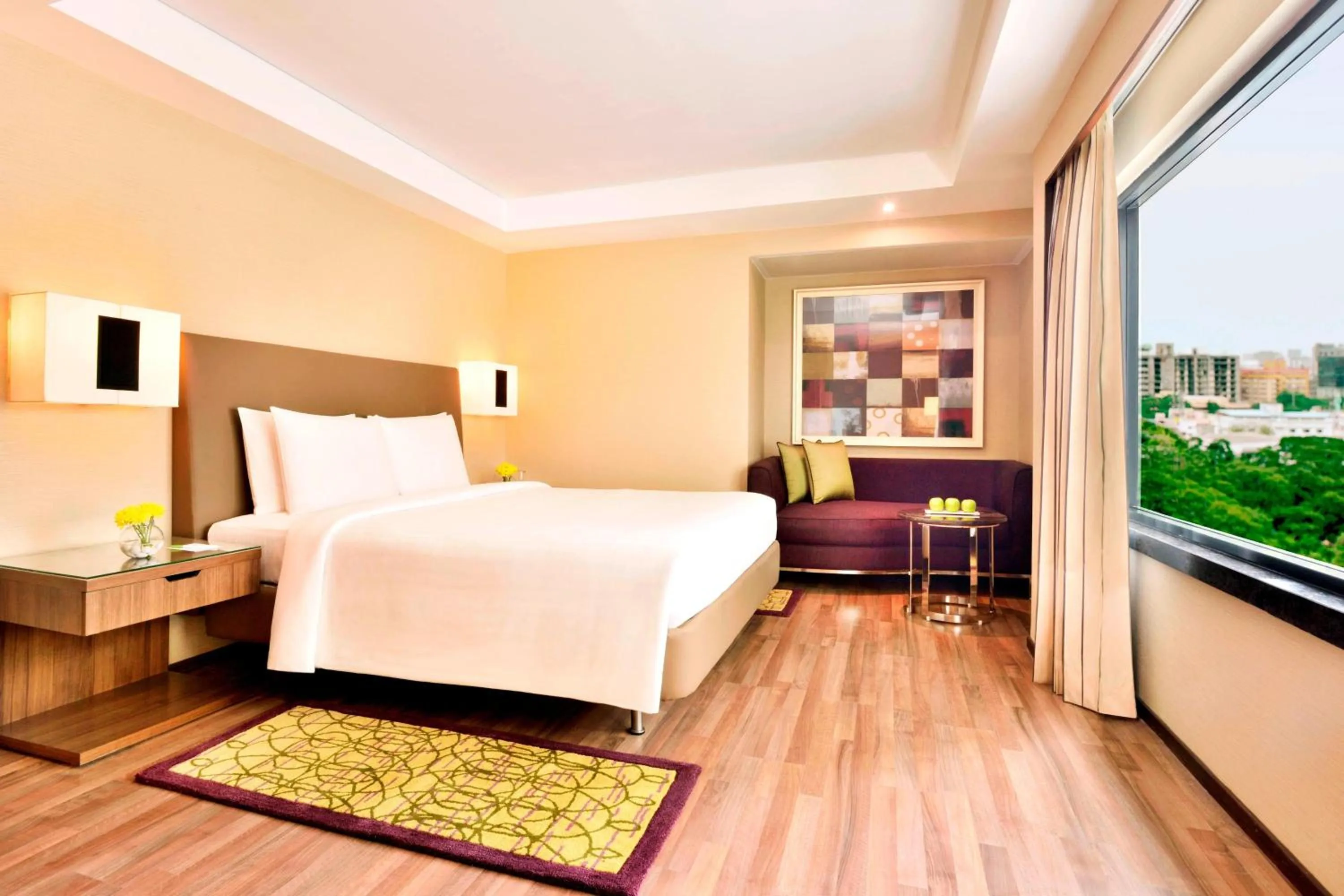 Photo of the whole room, Bed in Courtyard by Marriott Chennai