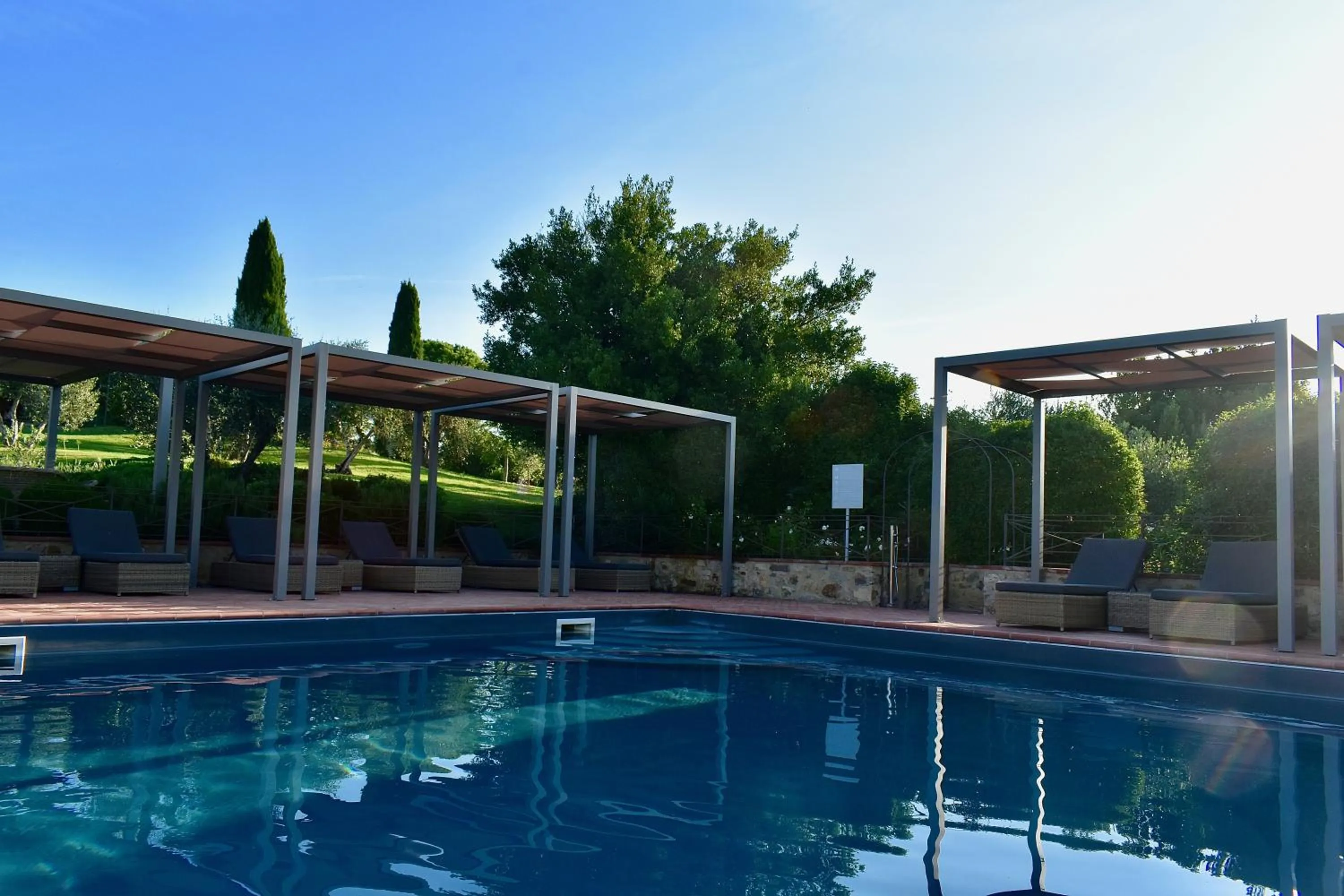 Swimming pool in Locanda Le Piazze
