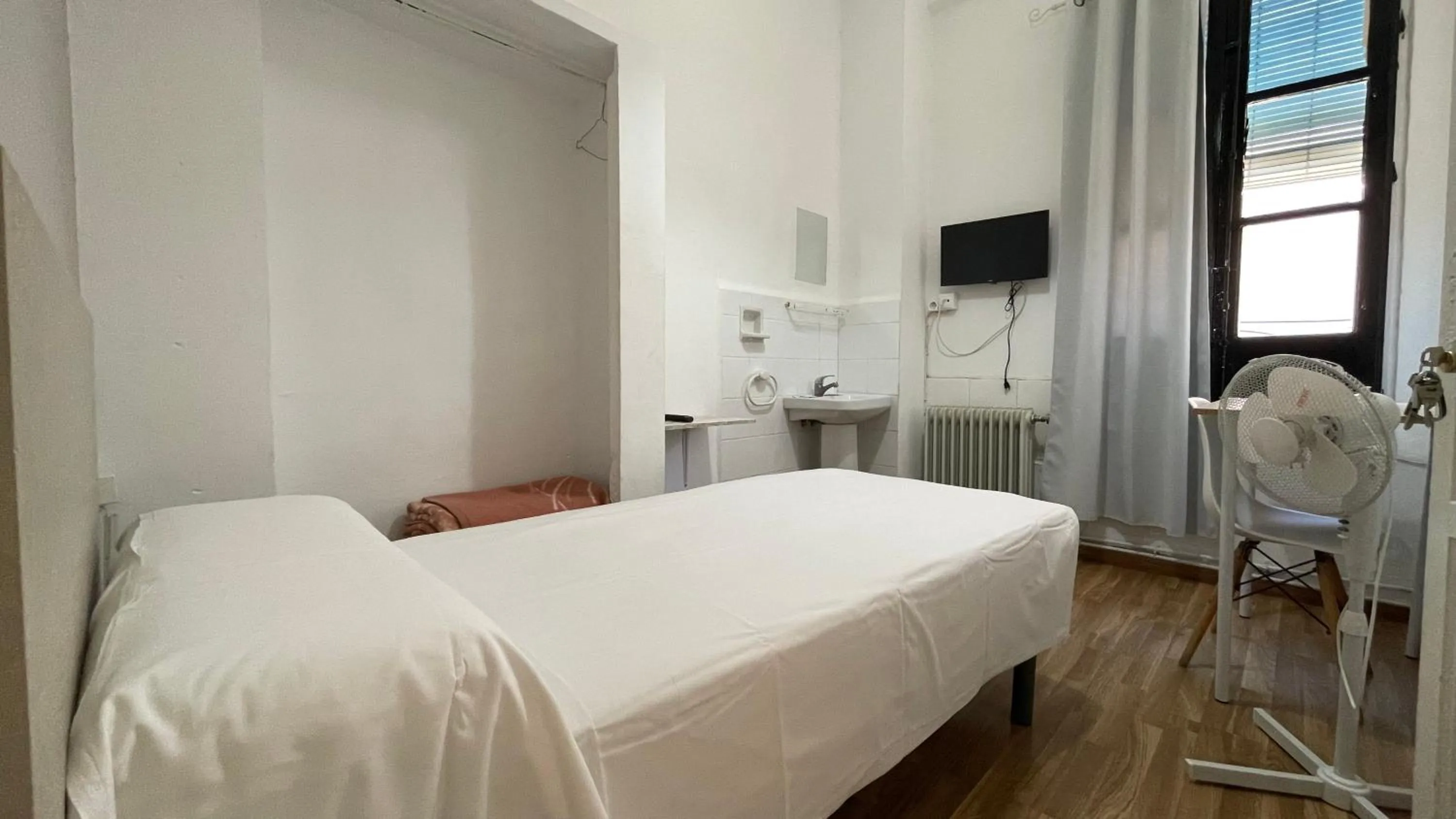 Bed in Pensión Duquesa Bed & Breakfast