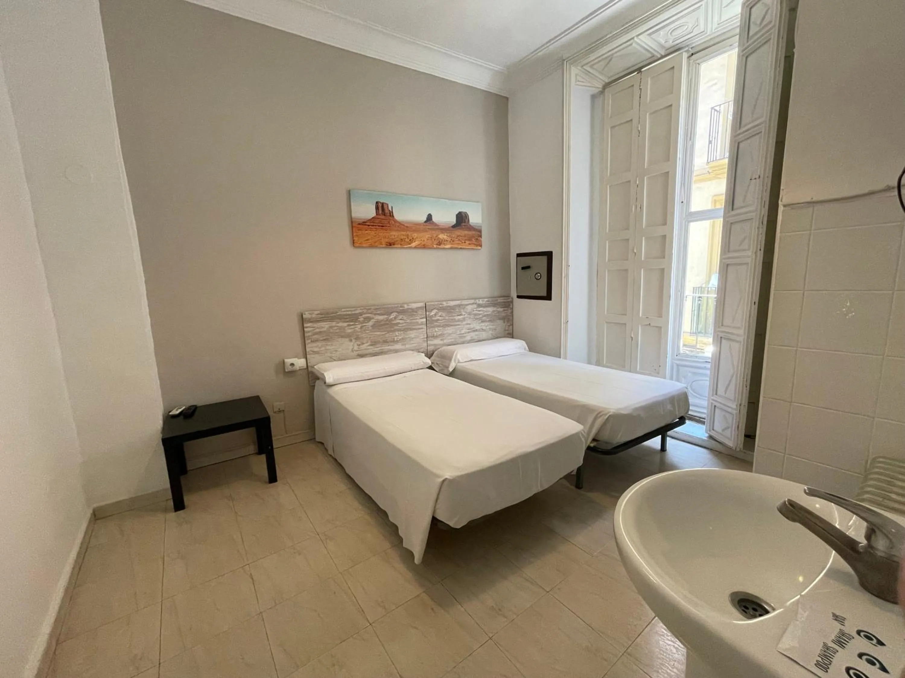 Bed in Pensión Duquesa Bed & Breakfast