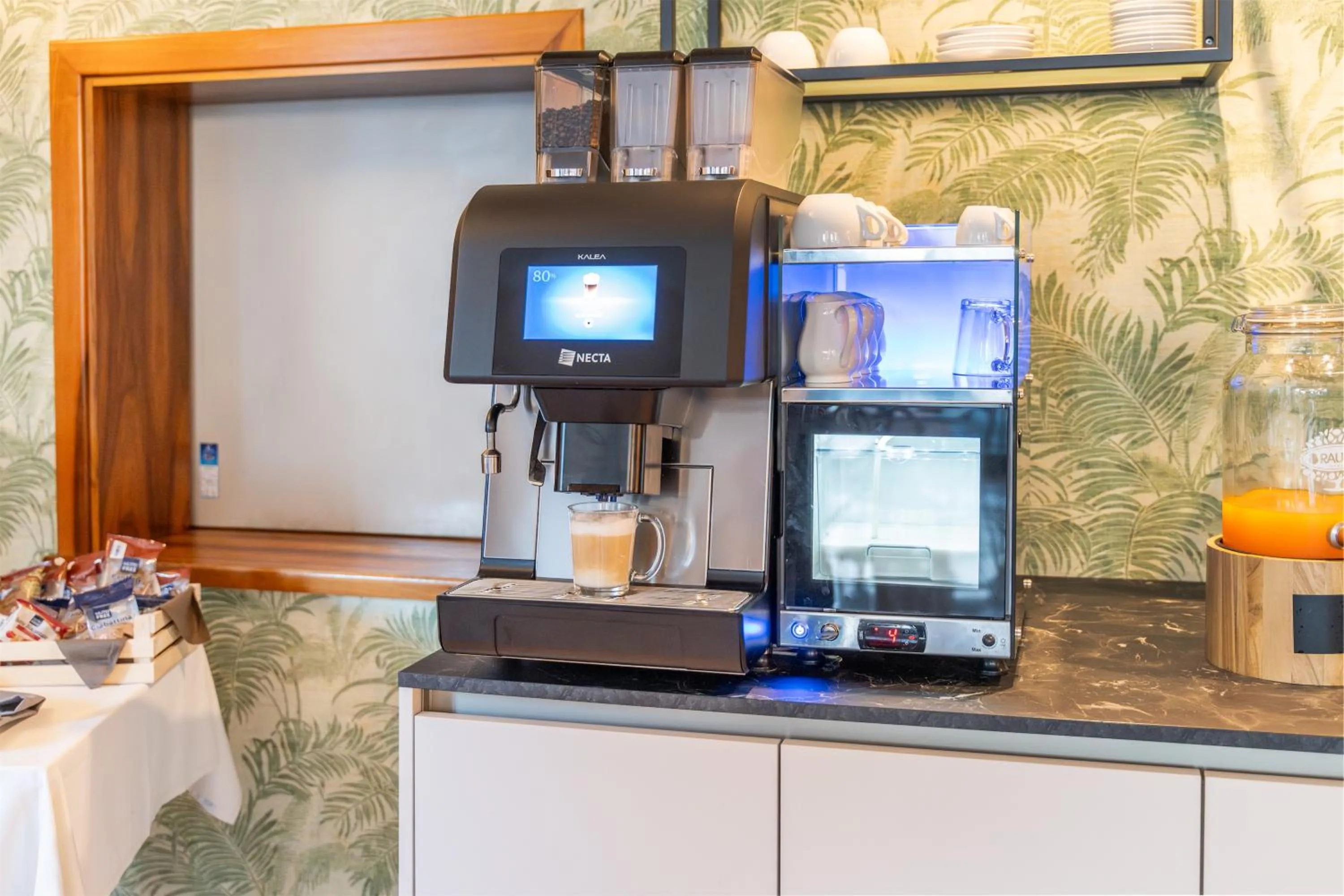 Breakfast in Hotel Al Castello