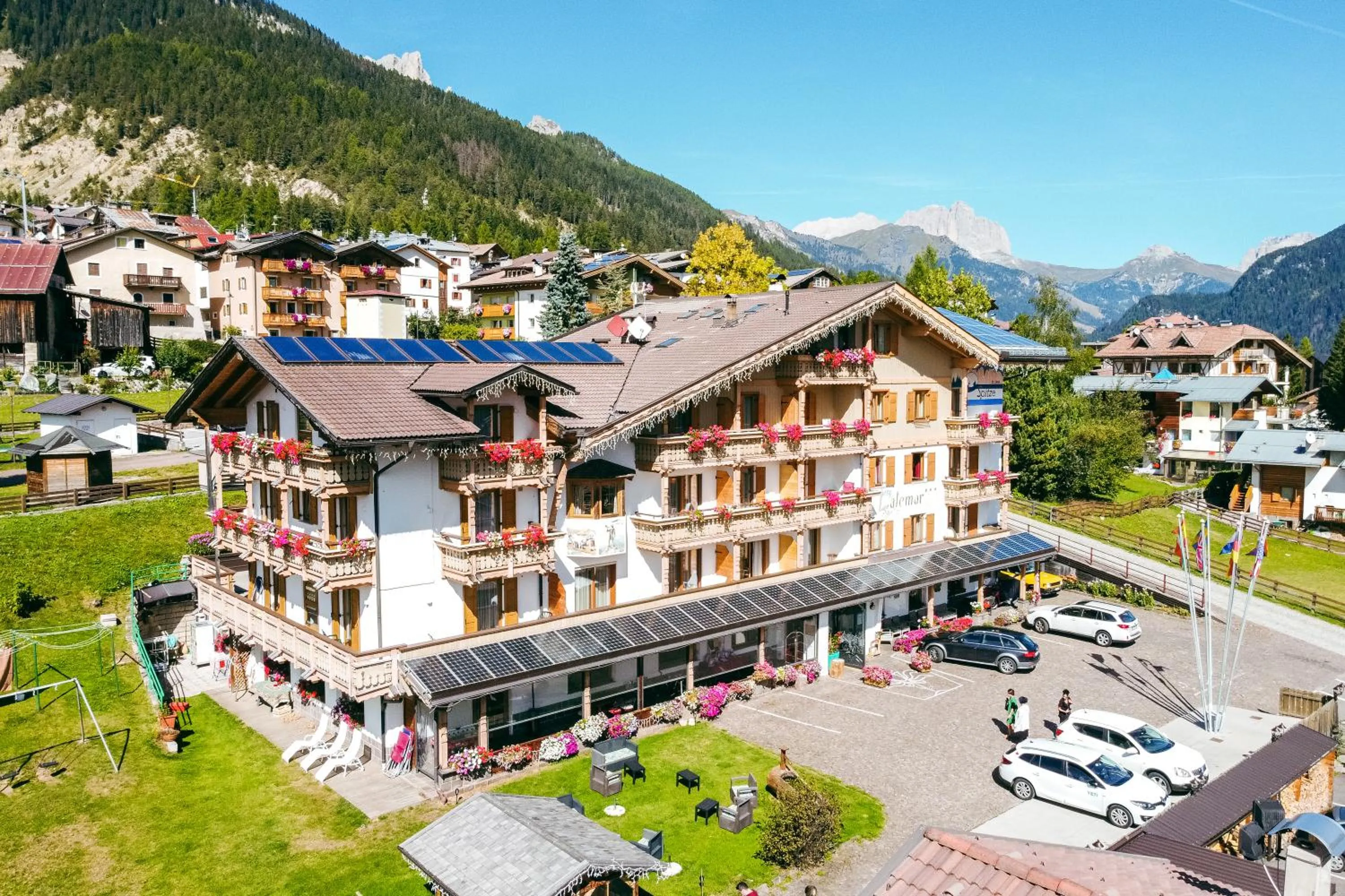 Property building in Berg Hotel Latemar Spitze