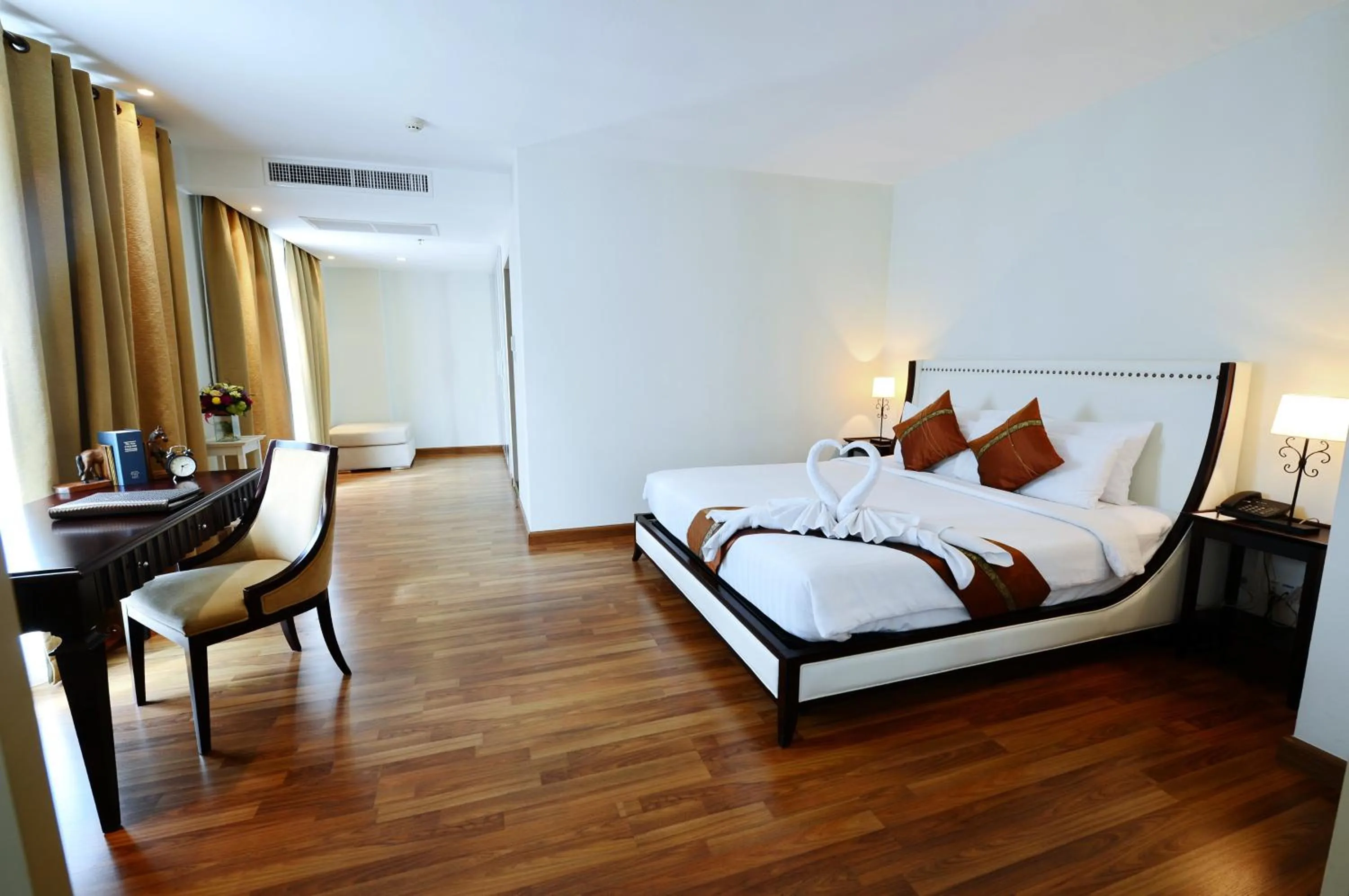 Bedroom, Bed in The Bless Hotel and Residence