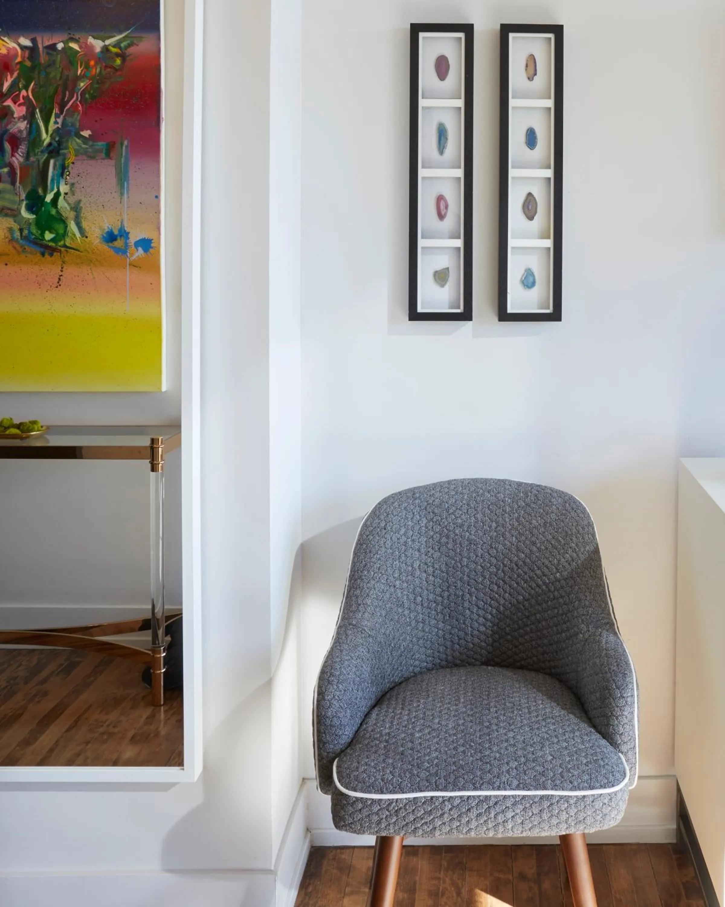 Seating area in Kinn Guesthouse Bay View