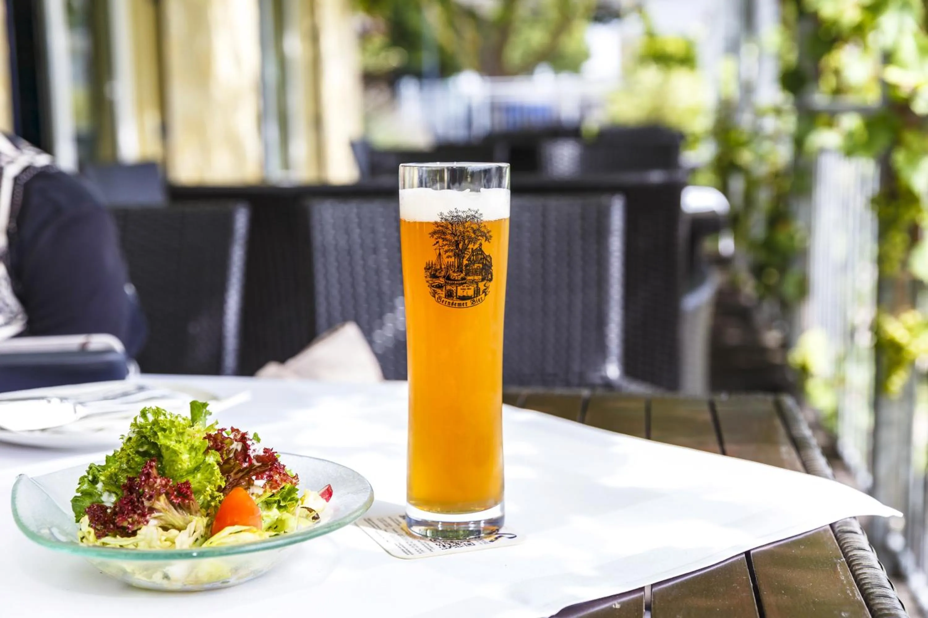 Drinks in Hotel Rheingold