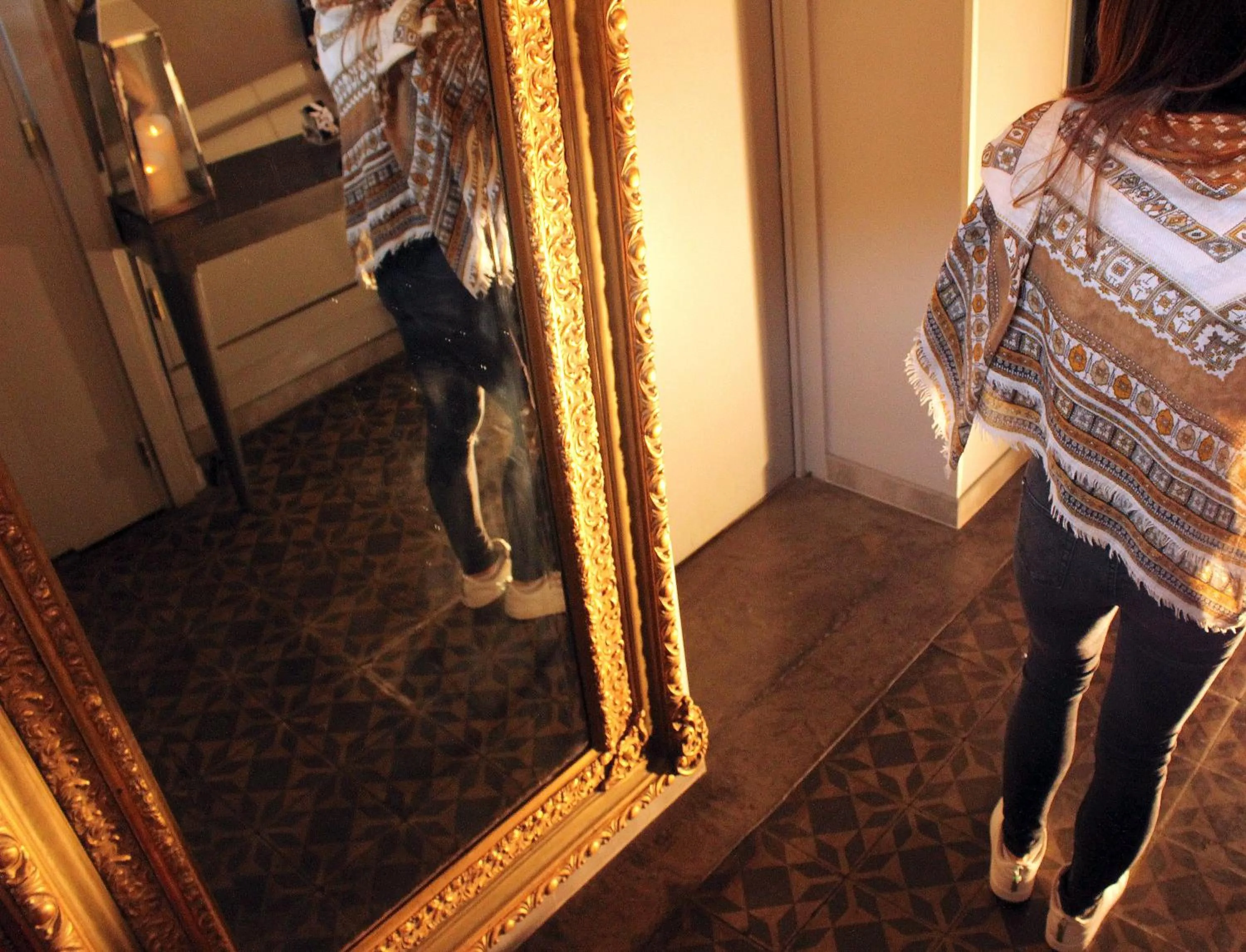 Decorative detail in 7Art Hotel