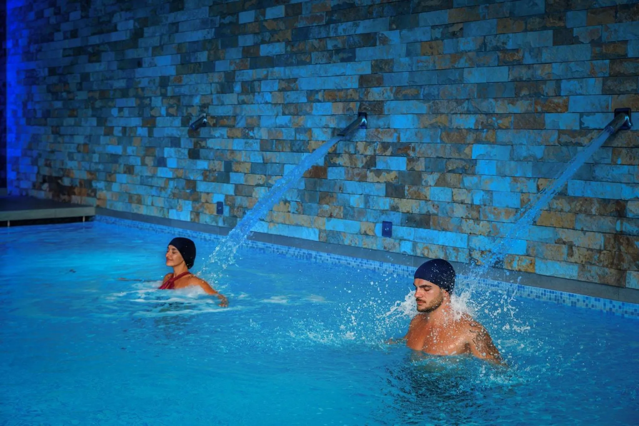 Swimming pool in Jupiter Marina Hotel - Couples & Spa