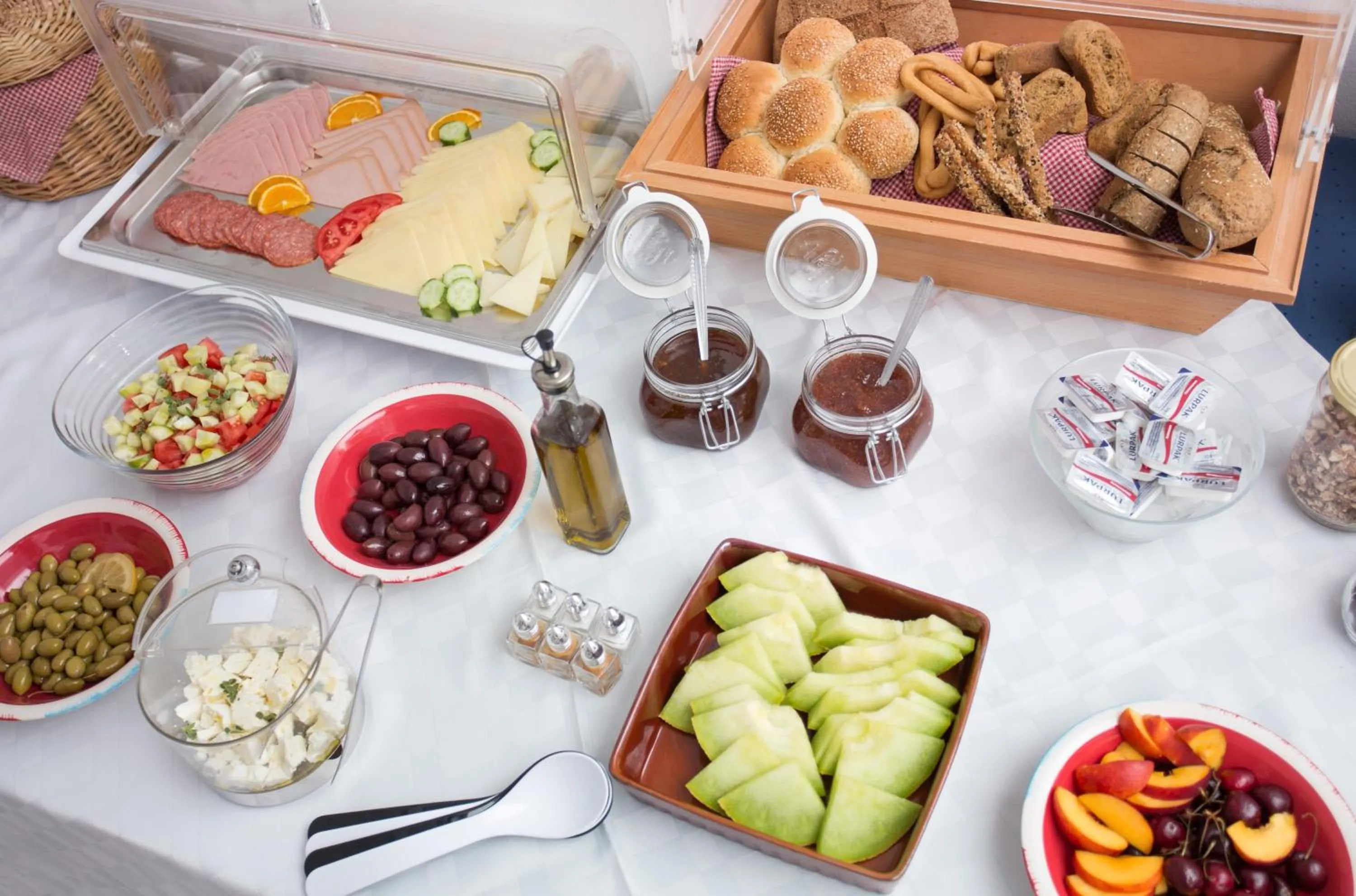 Buffet breakfast in Iris Beach Hotel