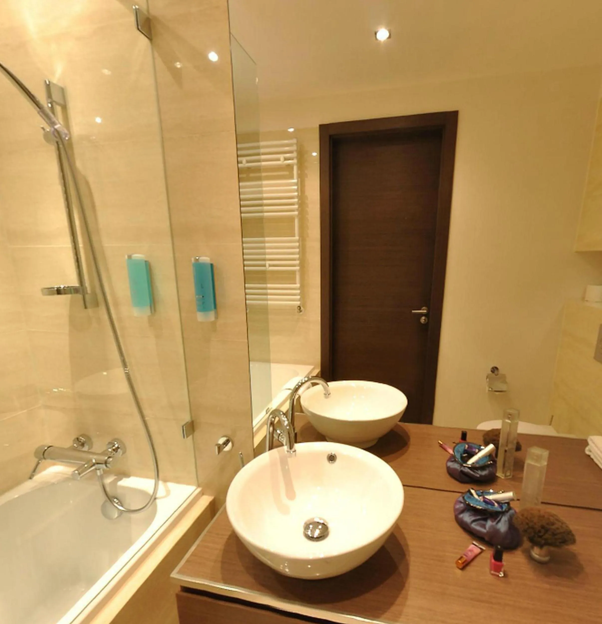 Bathroom in Platinum Residence