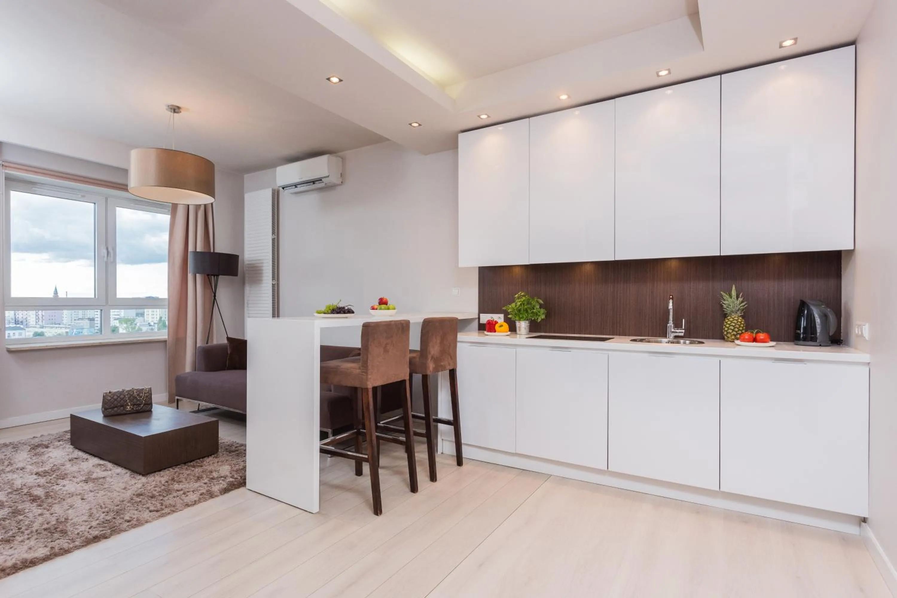 Photo of the whole room in Platinum Residence