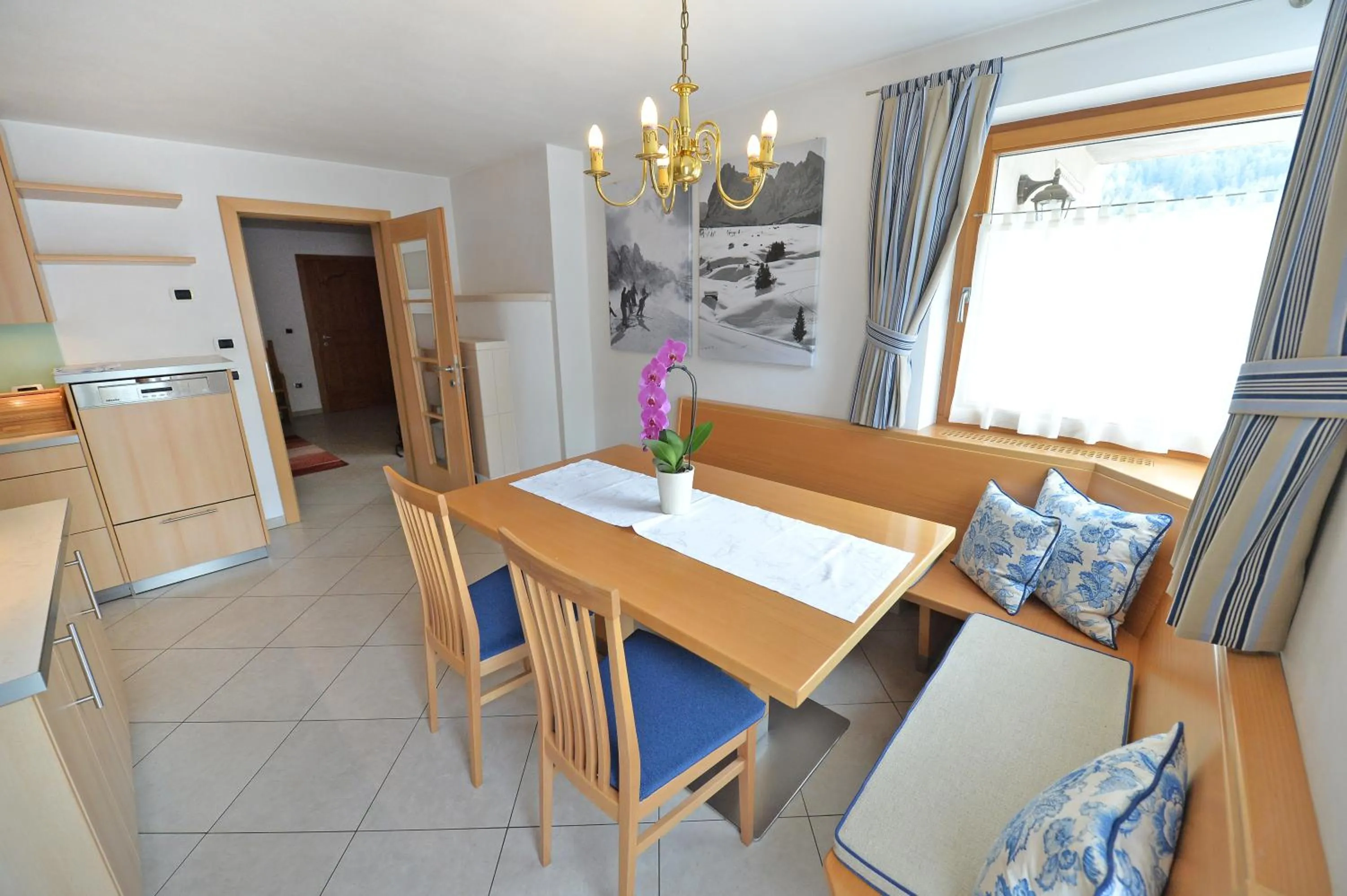 Kitchen or kitchenette in Villa sulla passeggiata