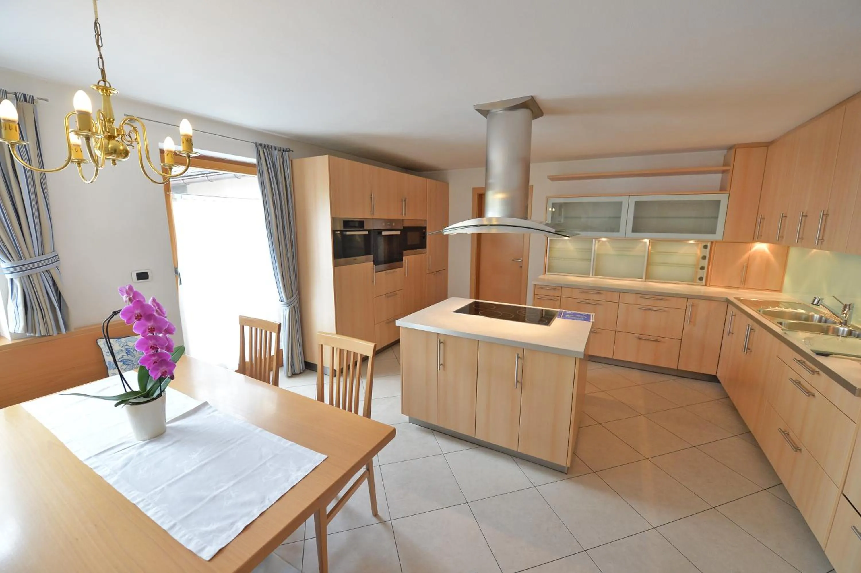 Kitchen or kitchenette in Villa sulla passeggiata