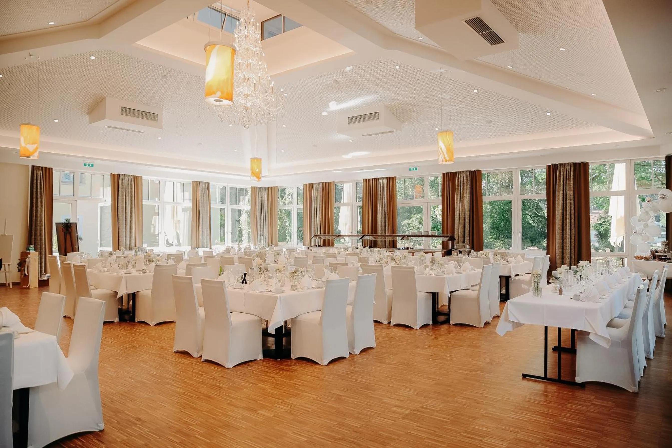 Restaurant/places to eat in Landschloss Ernestgrün