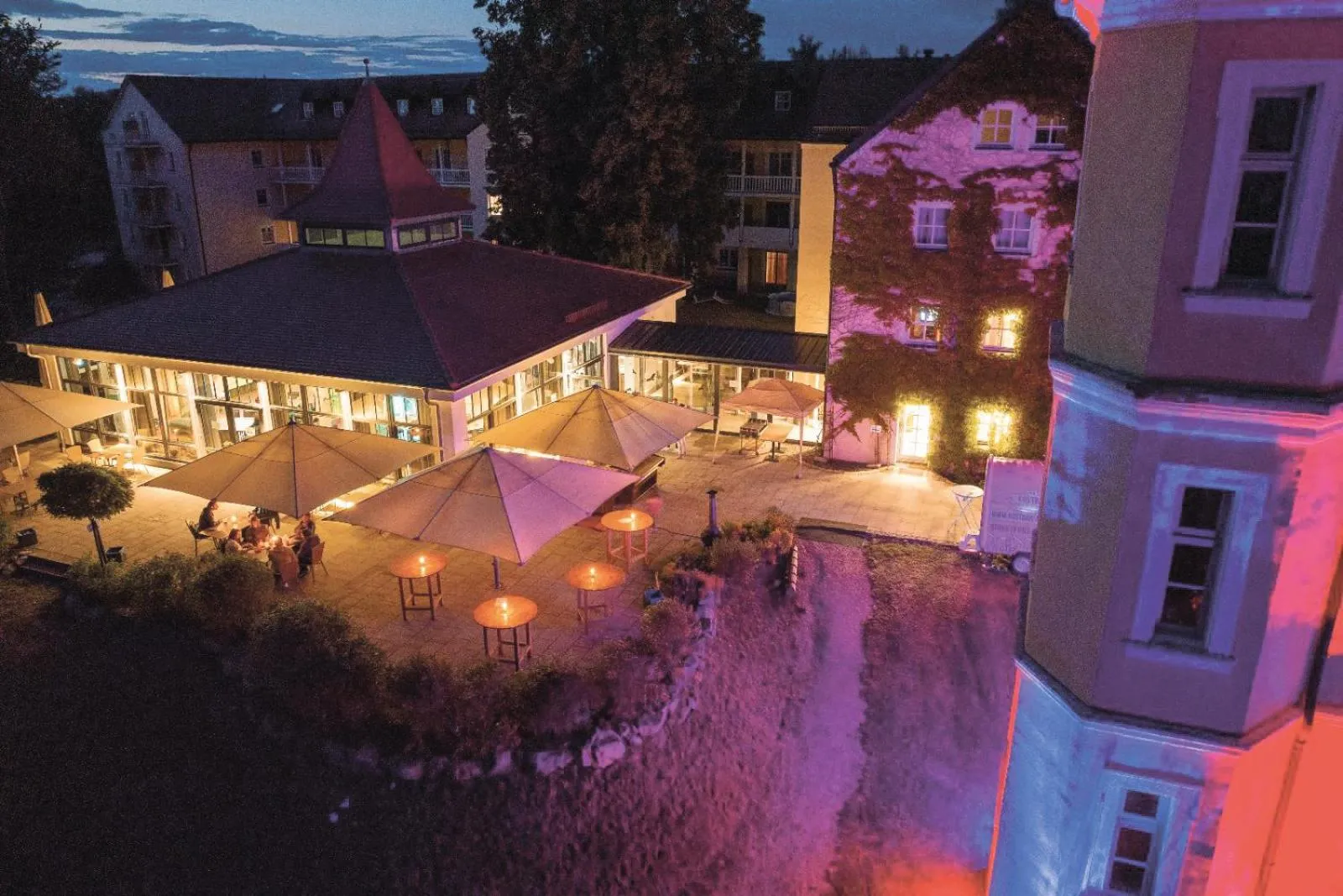 Property building in Landschloss Ernestgrün