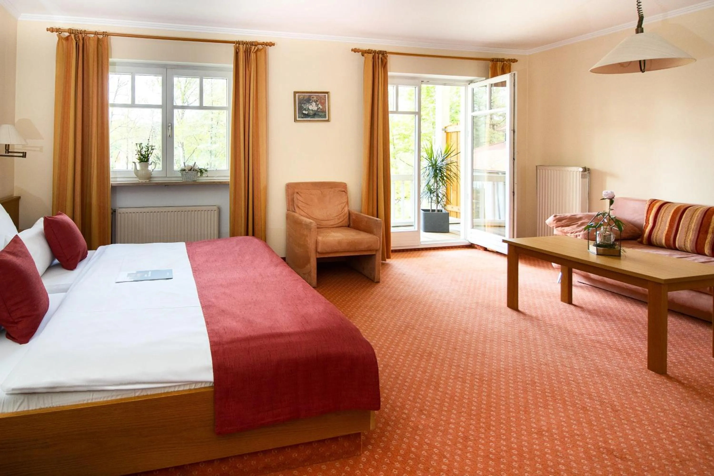 Photo of the whole room in Landschloss Ernestgrün