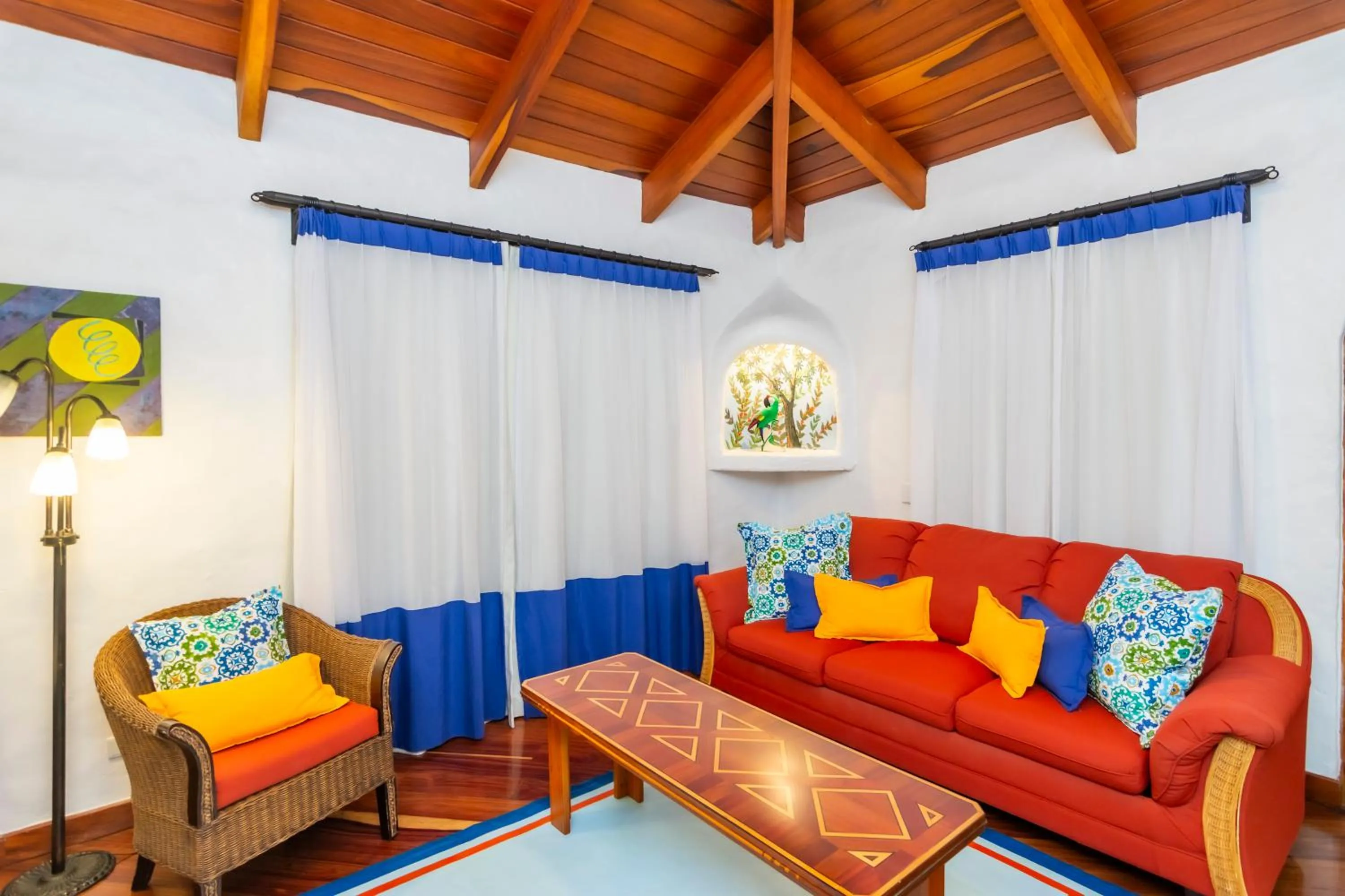 Living room in Finca Rosa Blanca Coffee Farm and Inn
