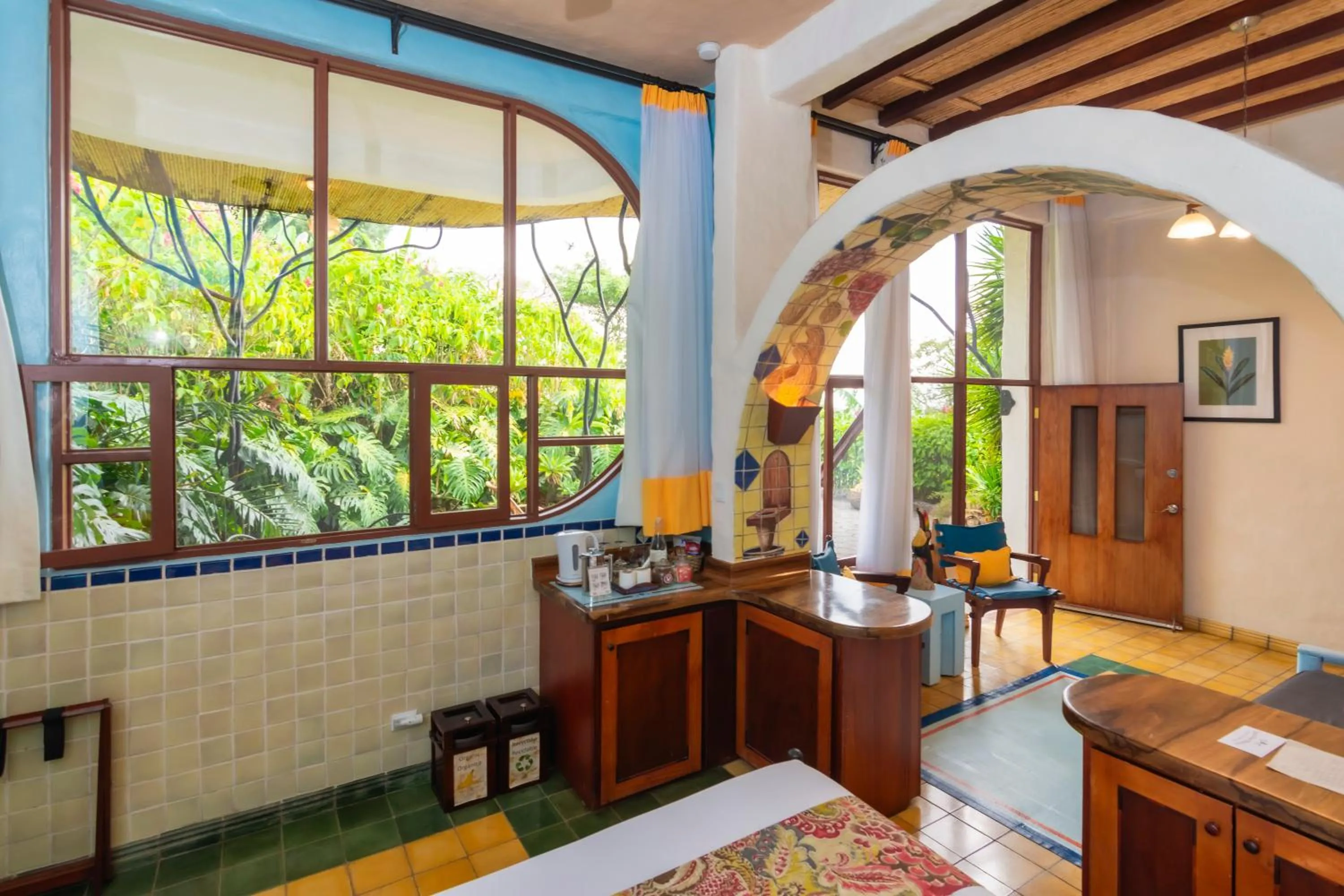 Coffee/tea facilities in Finca Rosa Blanca Coffee Farm and Inn