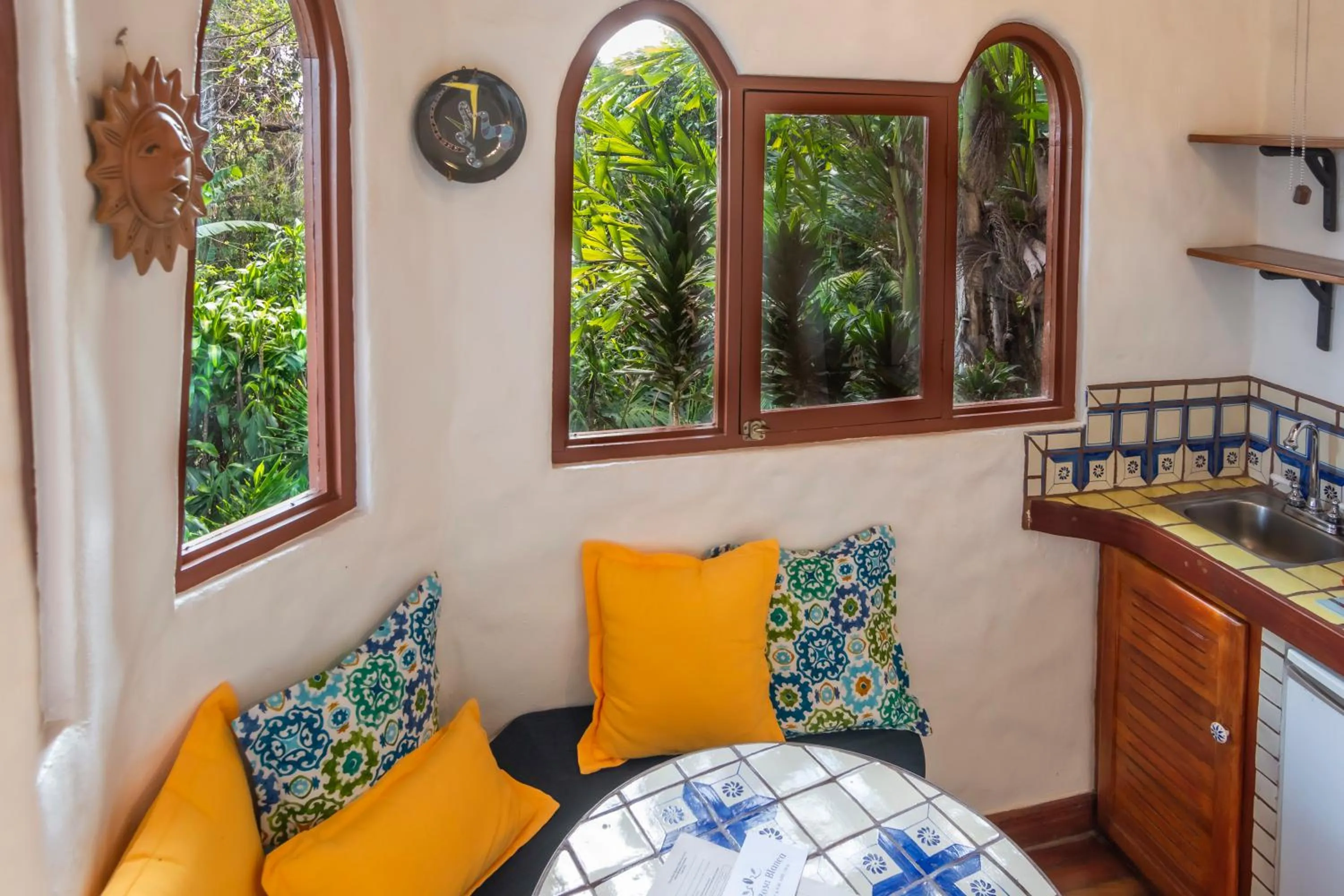 Seating area in Finca Rosa Blanca Coffee Farm and Inn