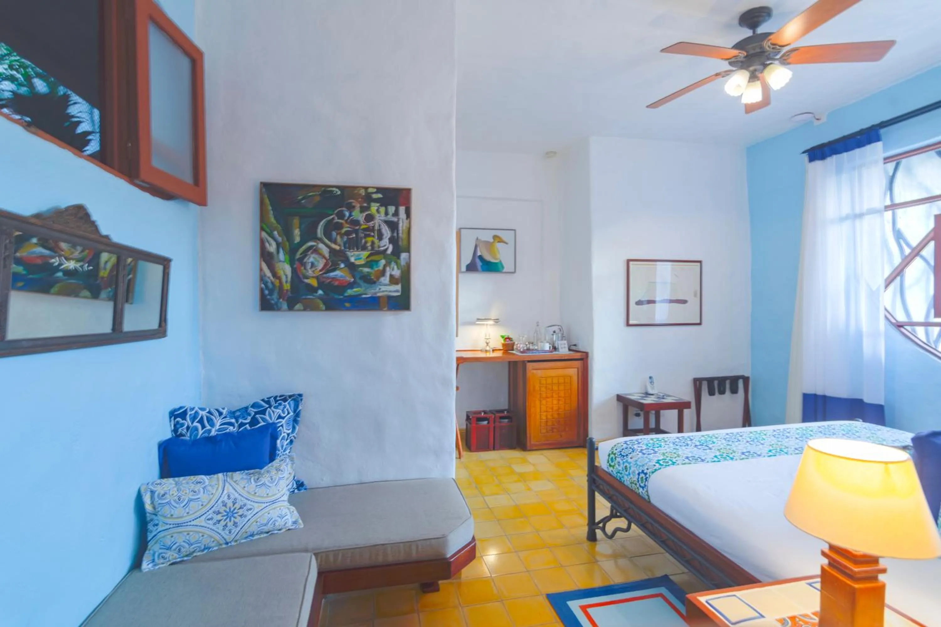 Bed in Finca Rosa Blanca Coffee Farm and Inn