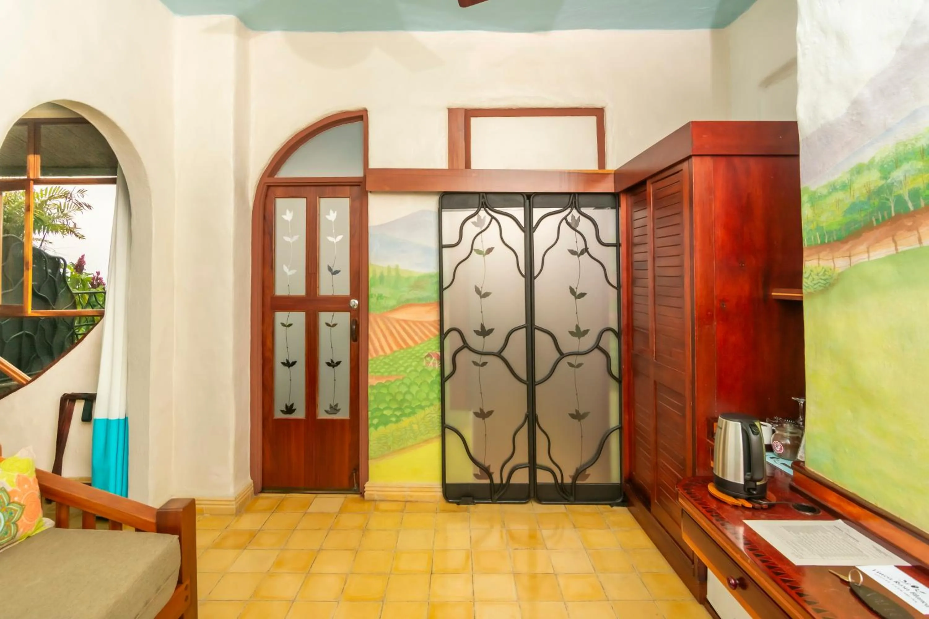 Living room in Finca Rosa Blanca Coffee Farm and Inn