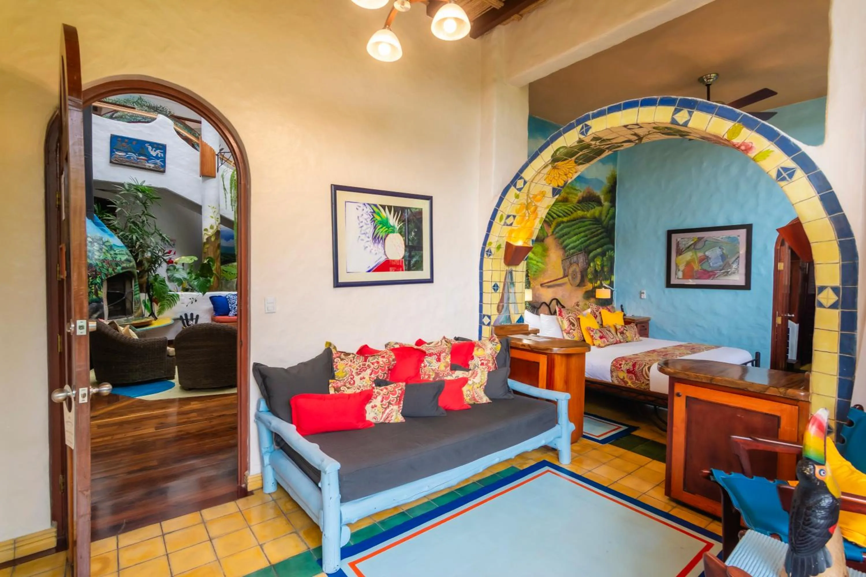 Living room in Finca Rosa Blanca Coffee Farm and Inn