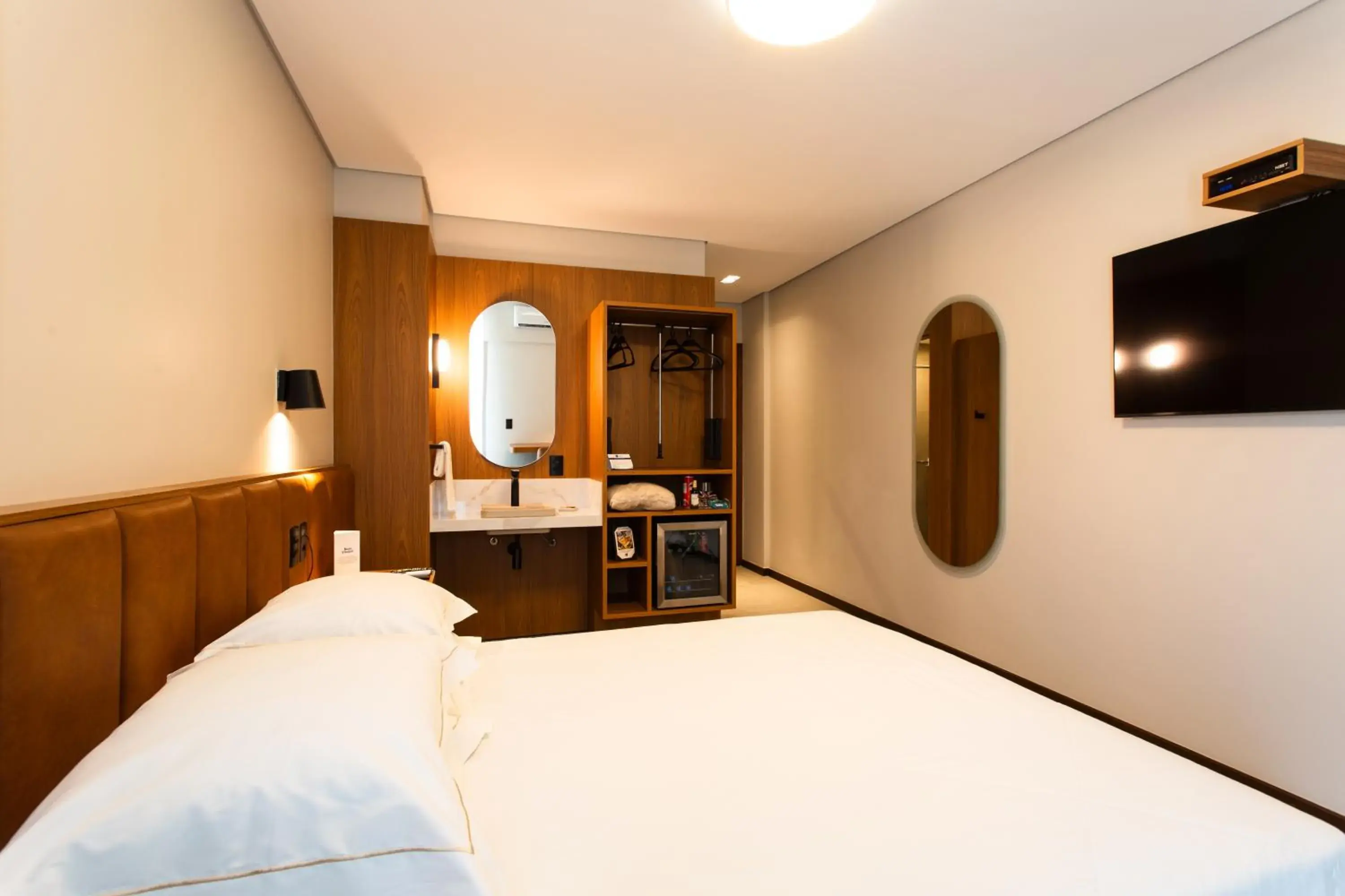 Double Room - single occupancy - Disability Access in Livramento Palace Hotel Double Room - single occupancy - Disability Access in Livramento Palace Hotel