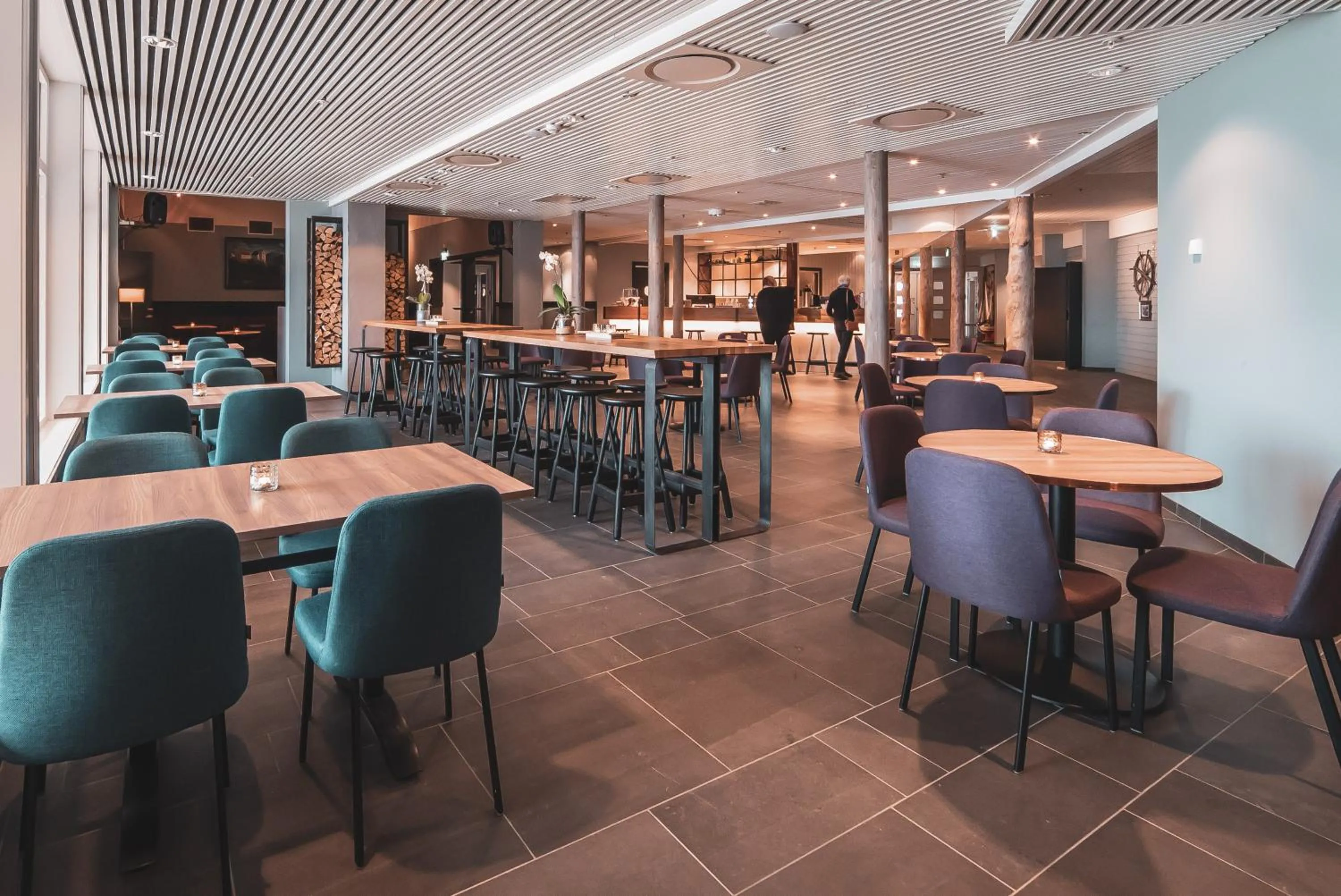 Lobby or reception in Sommarøy Arctic Hotel Tromsø