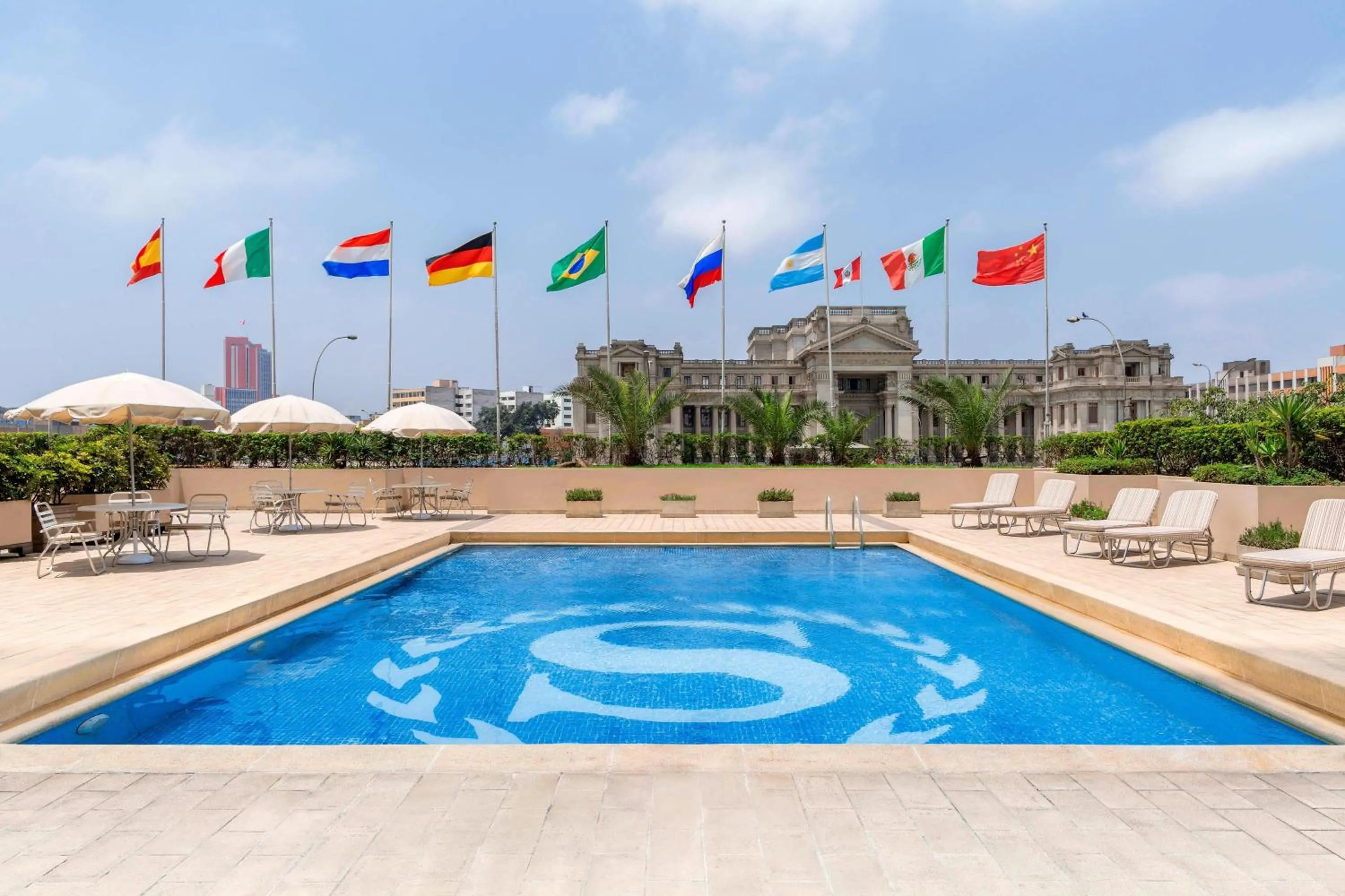Swimming pool in Sheraton Lima Historic Center