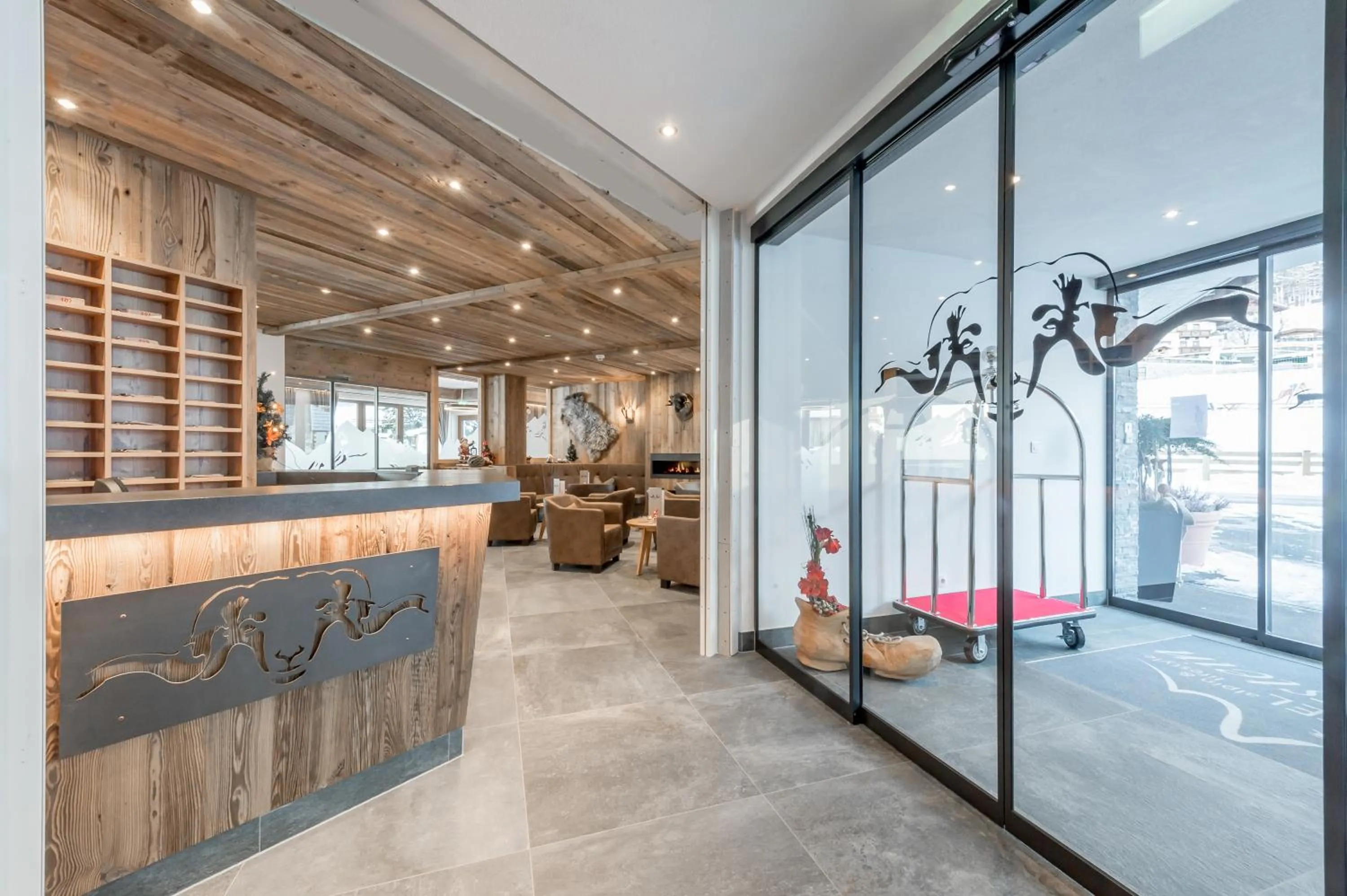 Lobby or reception in Hotel Burgstein - alpin & lifestyle