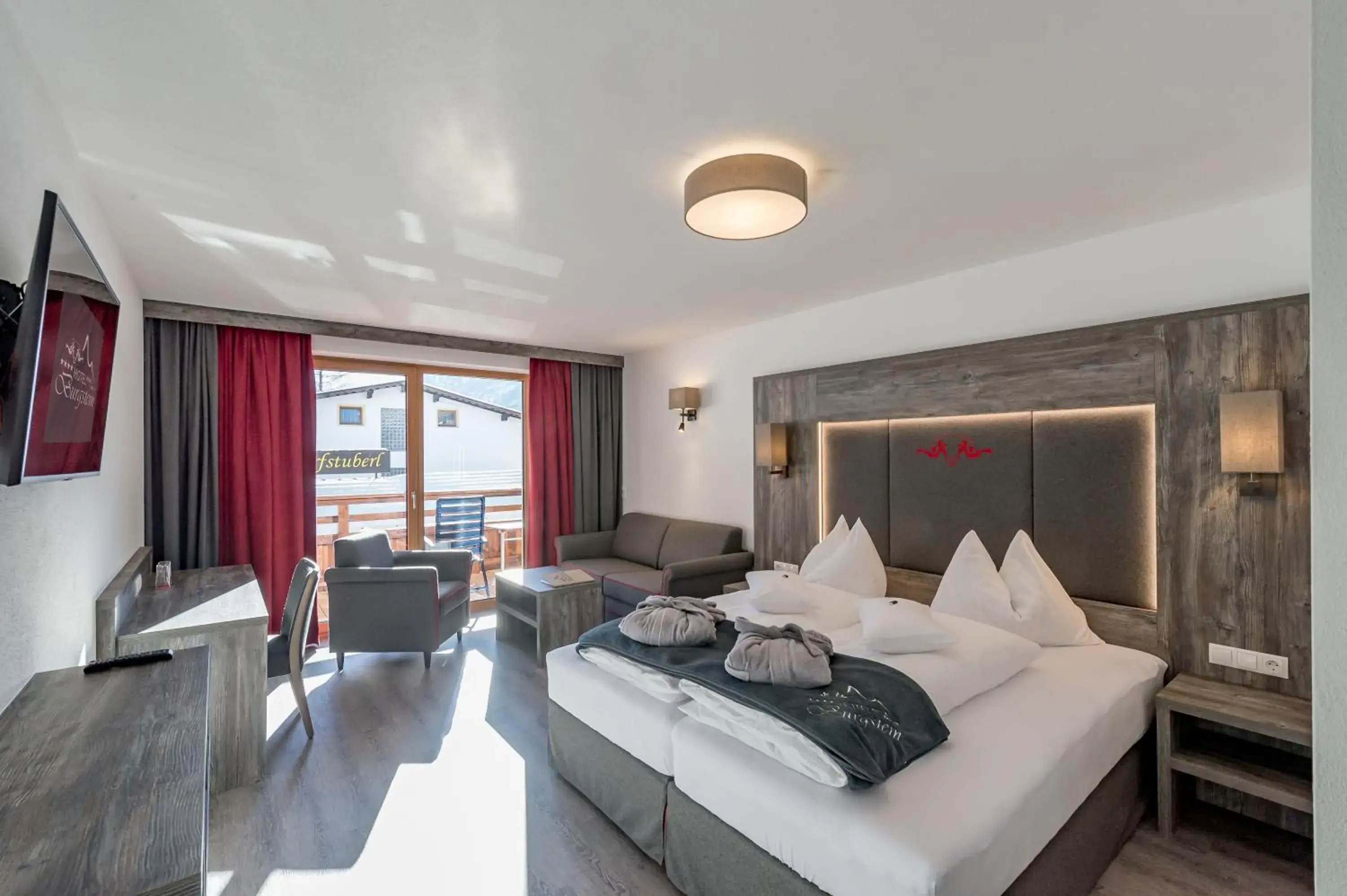 Superior Double Room with Balcony in Hotel Burgstein - alpin & lifestyle Superior Double Room with Balcony in Hotel Burgstein - alpin & lifestyle