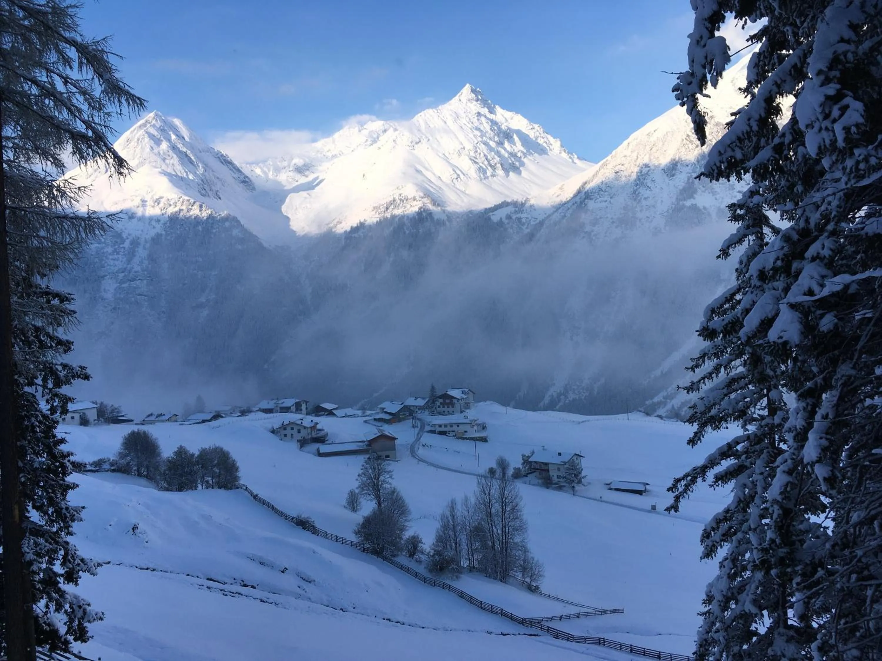 Hiking in Hotel Burgstein - alpin & lifestyle