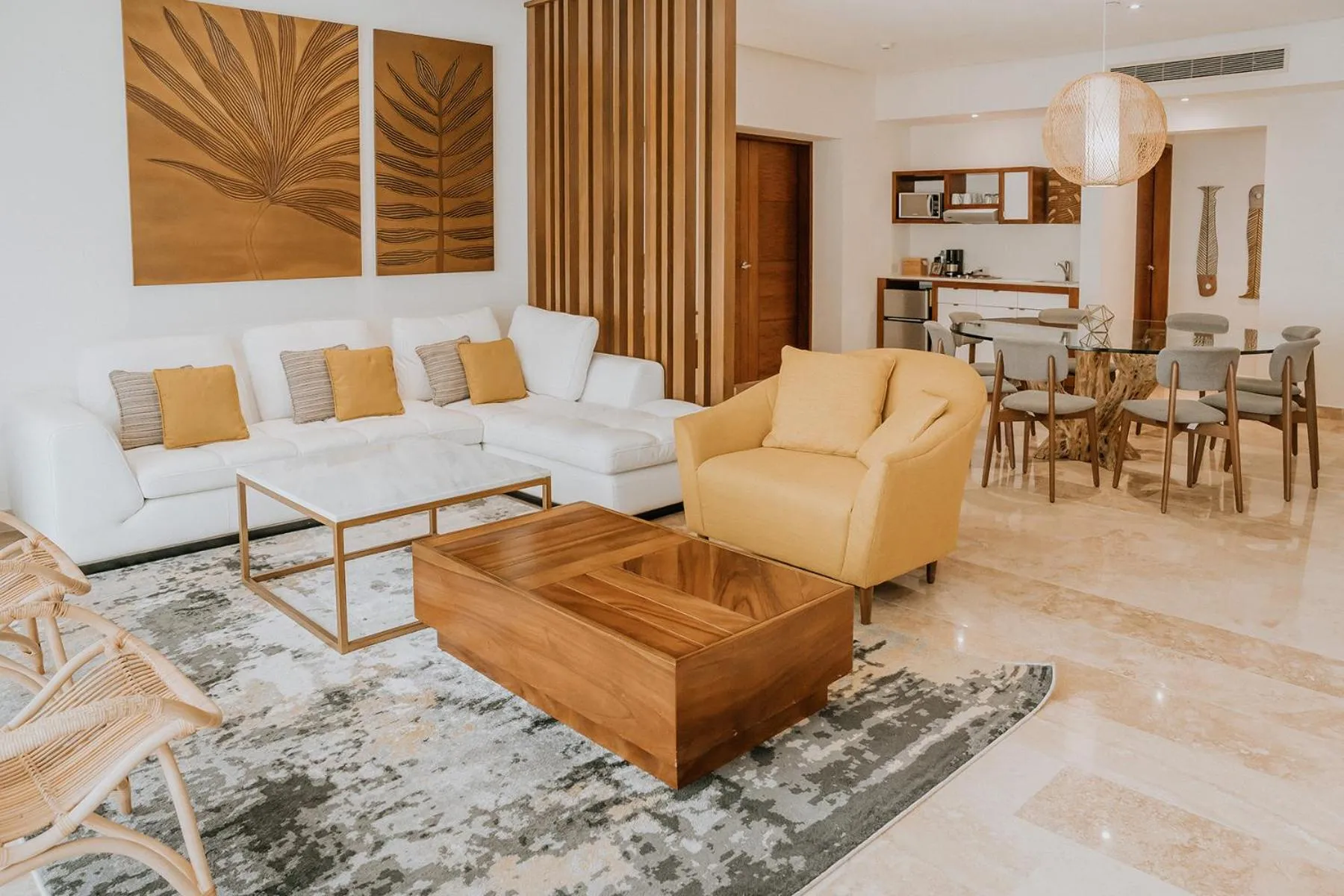 Kitchen or kitchenette in The Reef 28 Hotel & Spa - Luxury Adults Only - All Suites - With Optional All Inclusive