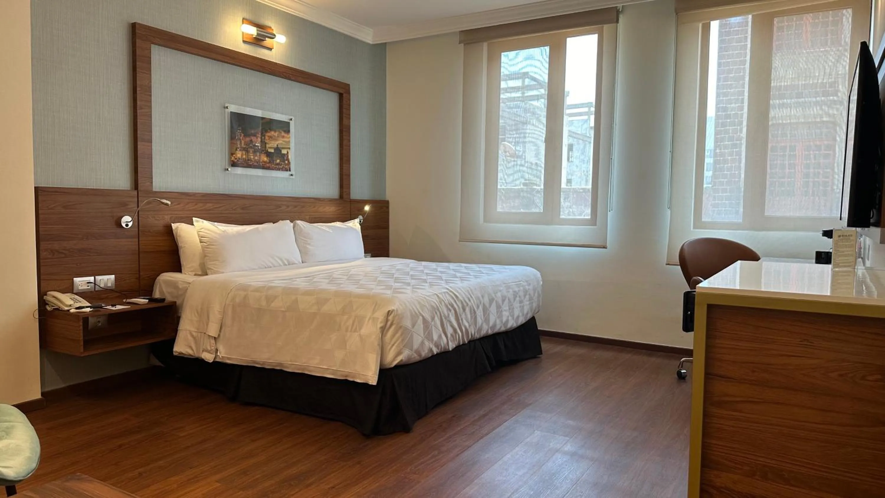 Photo of the whole room, Bed in Hotel Ritz Ciudad de México