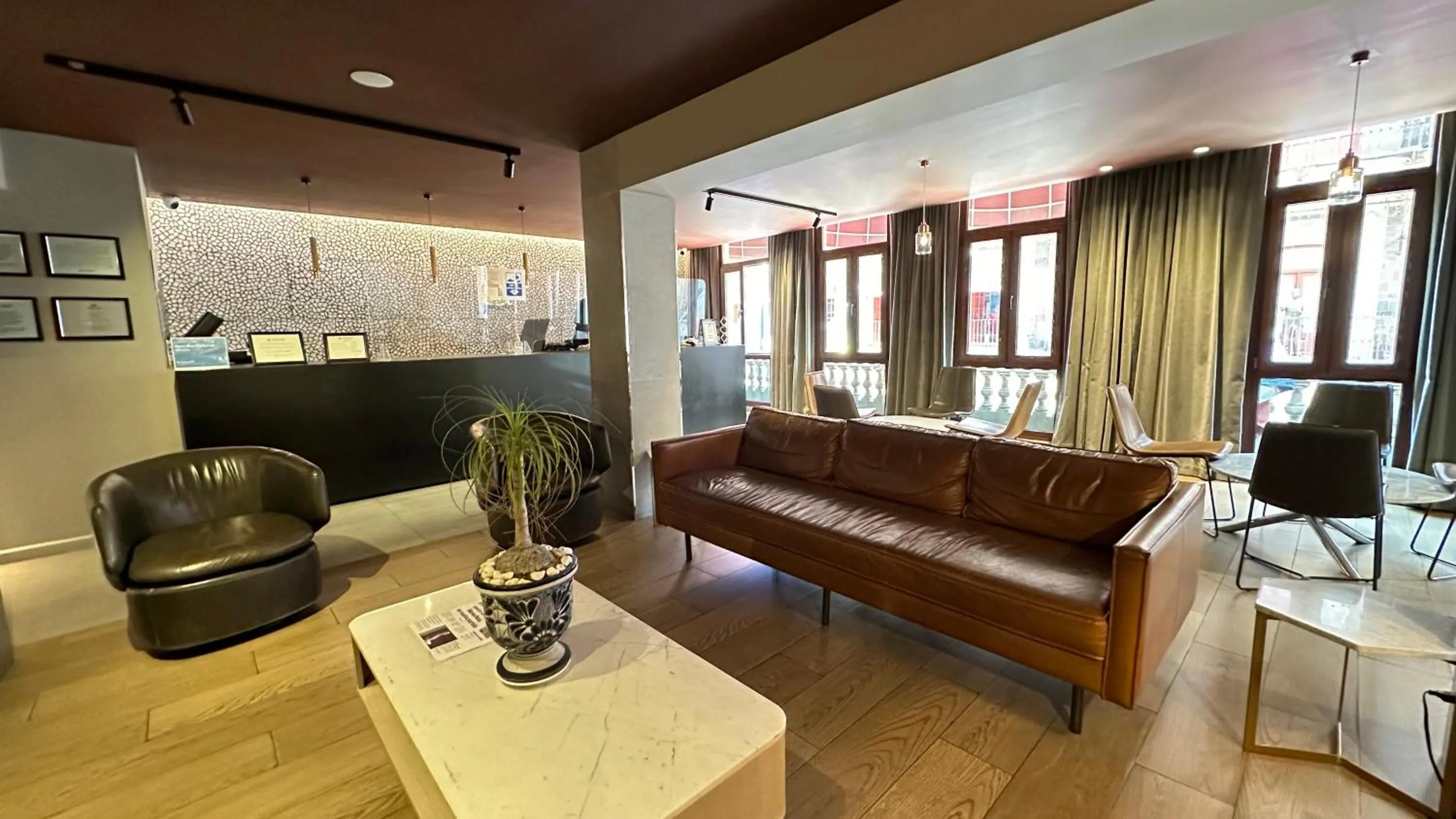 Seating area in Hotel Ritz Ciudad de México