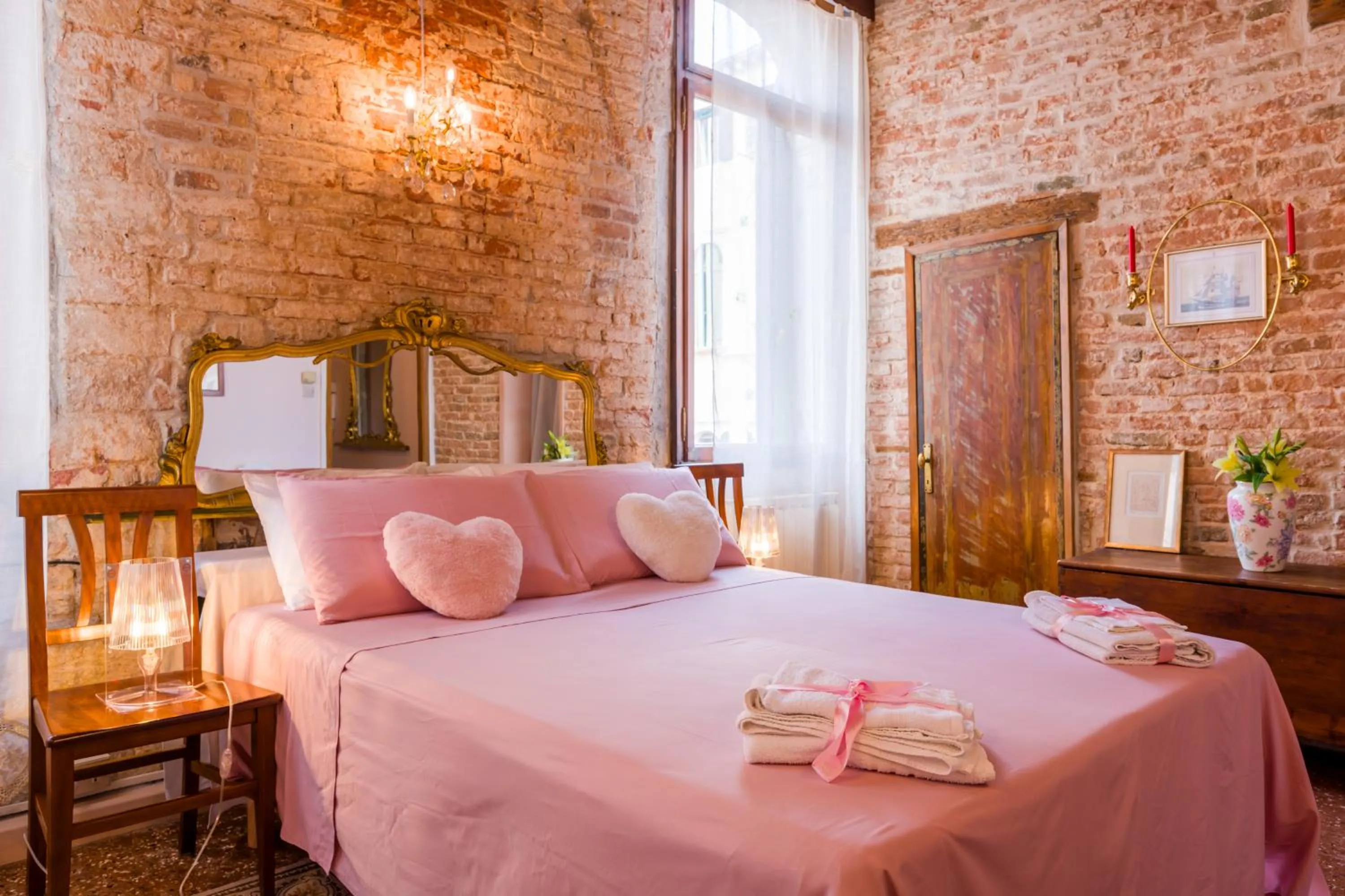 Bed in San Polo Home