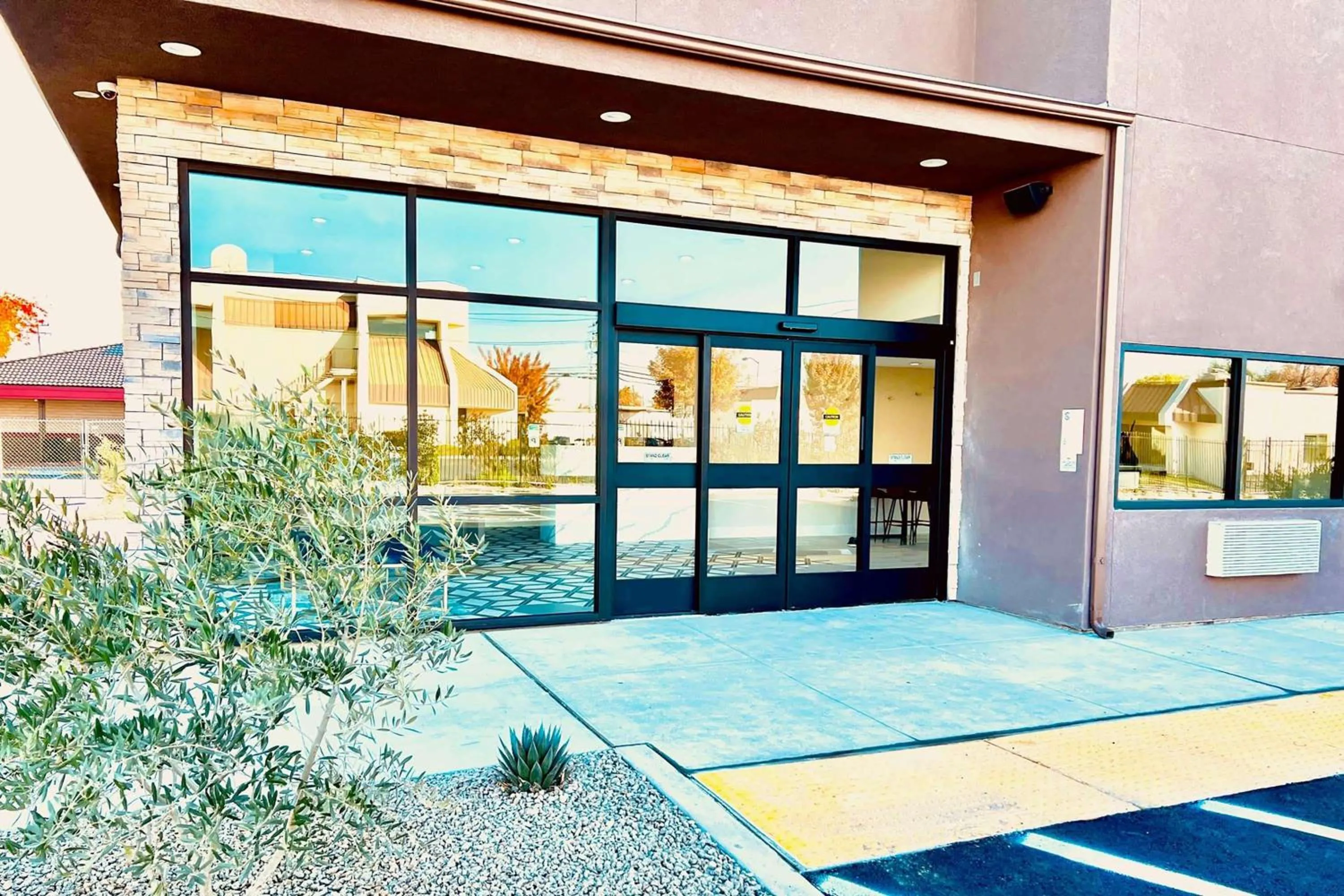 Property building in Ramada by Wyndham Modesto Yosemite Area