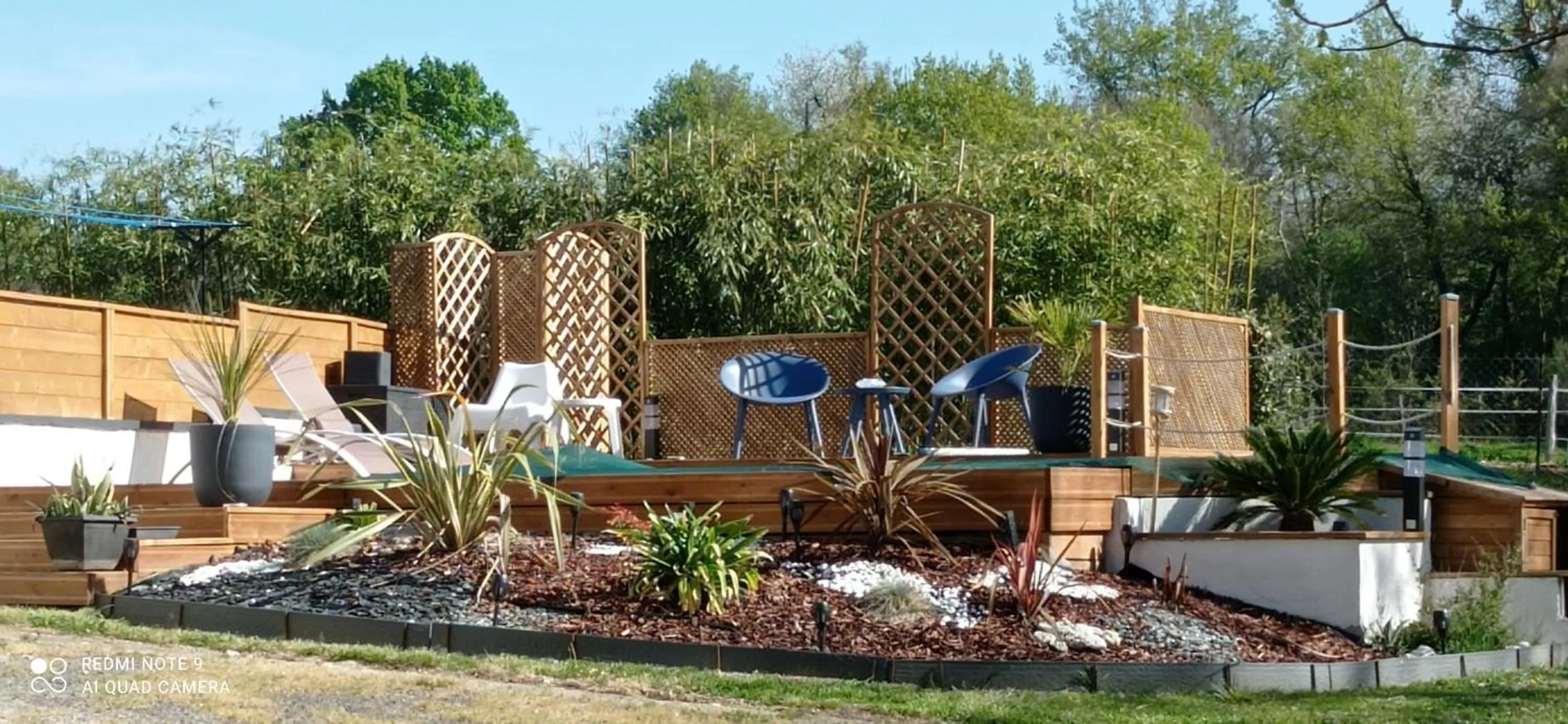 Swimming pool in Clos des Morillons