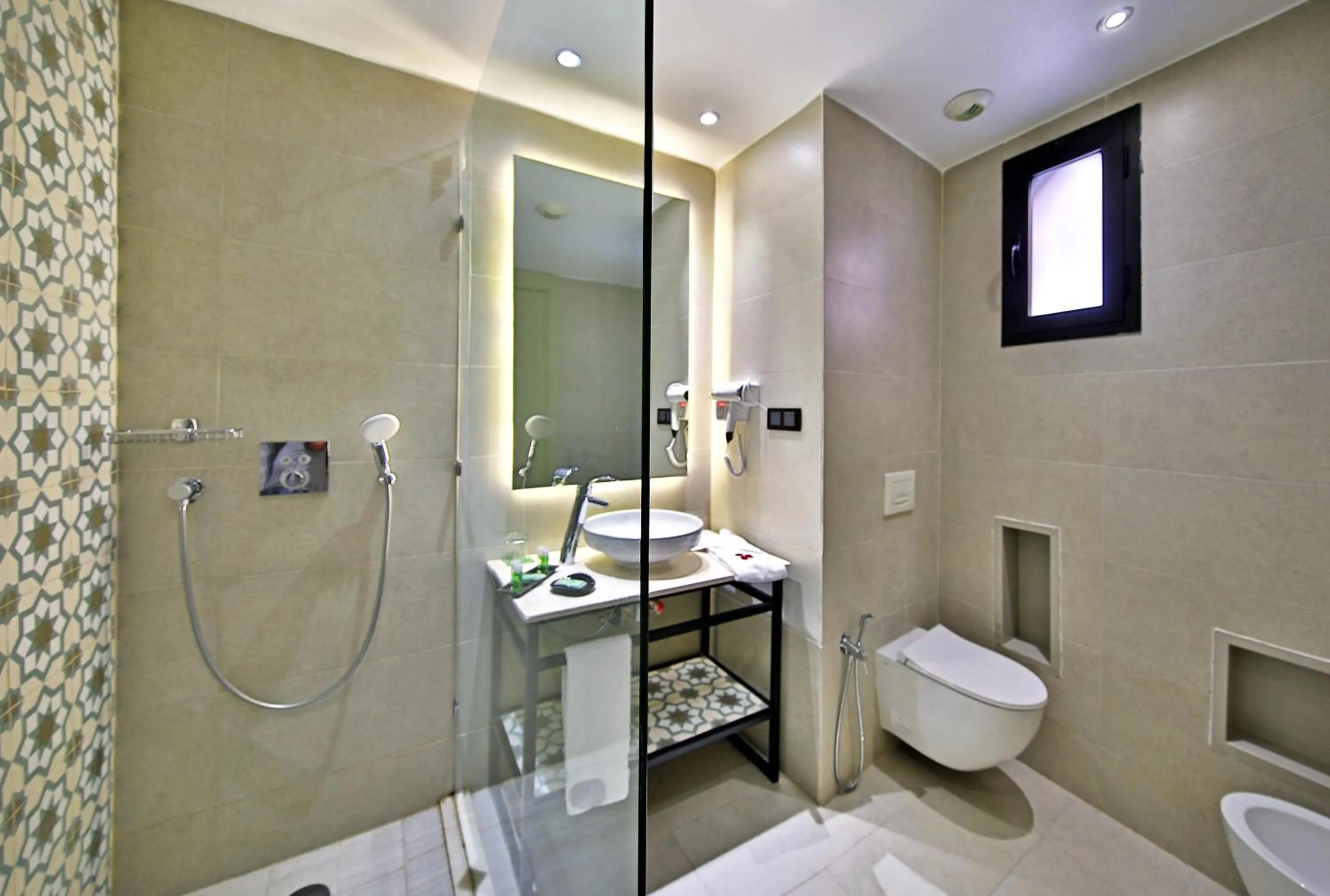 Shower in Kenzi Club Agdal Medina - All Inclusive