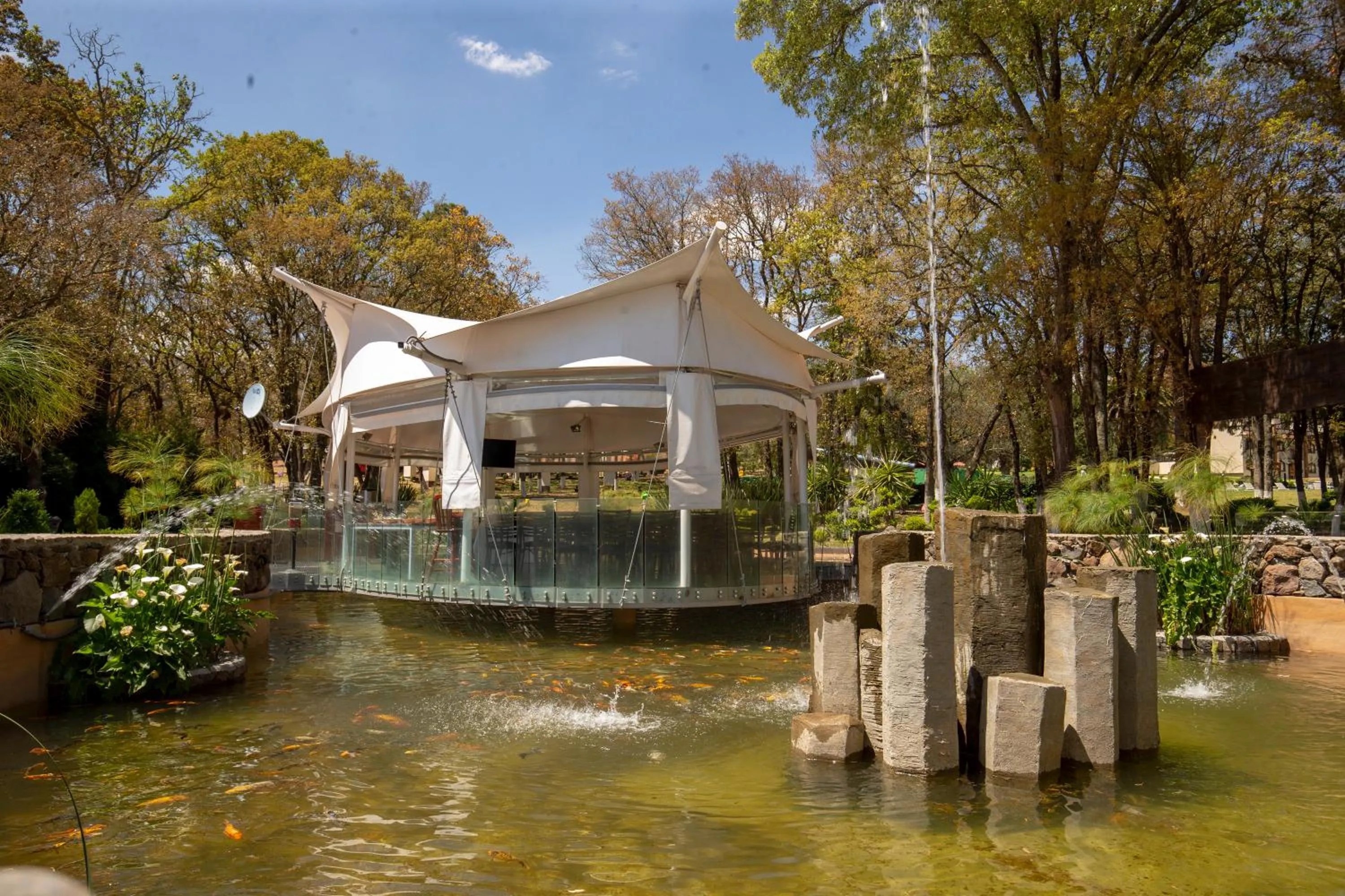 Restaurant/places to eat in Hotel & Glamping Huasca Sierra Verde