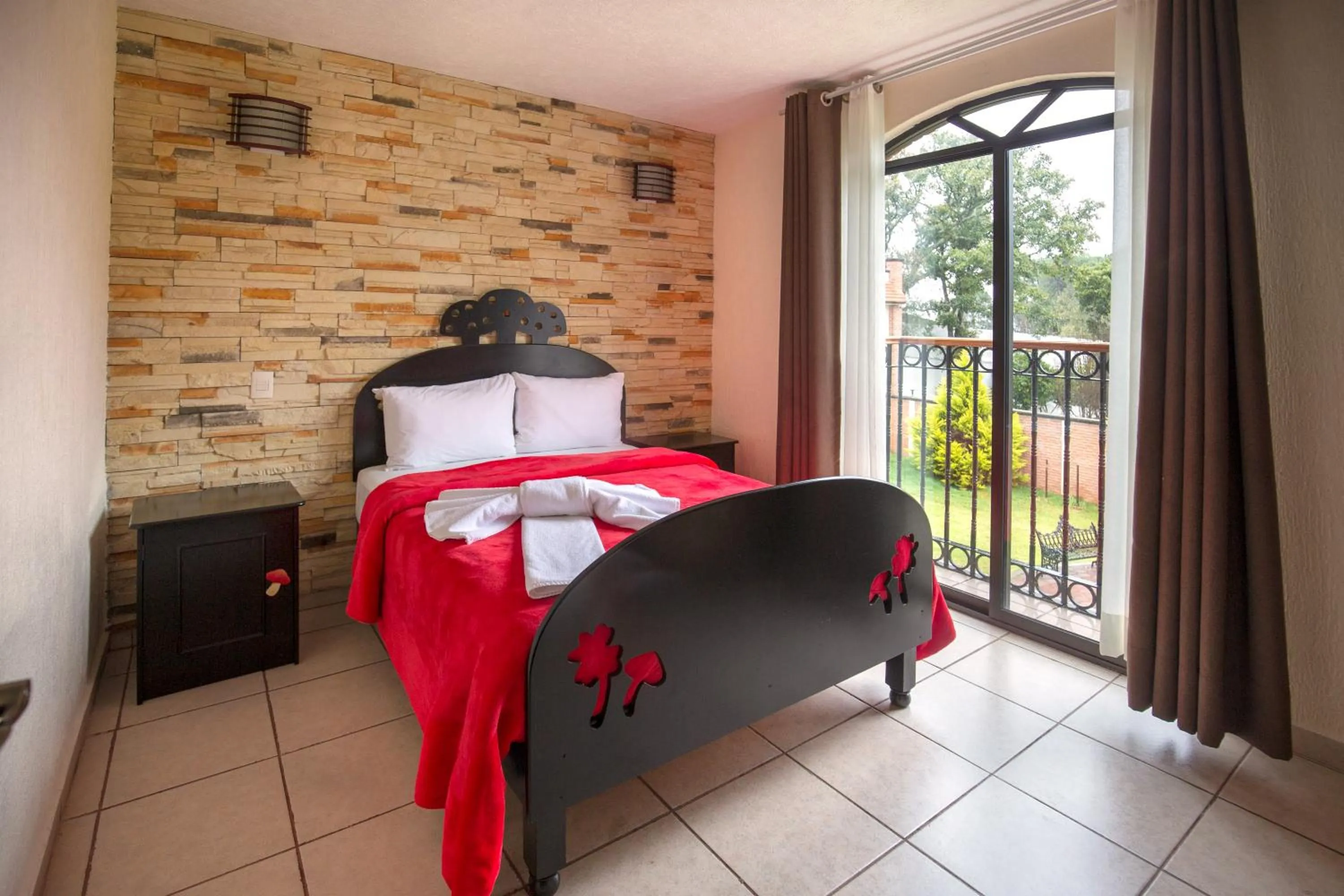 Bedroom, Bed in Hotel & Glamping Huasca Sierra Verde