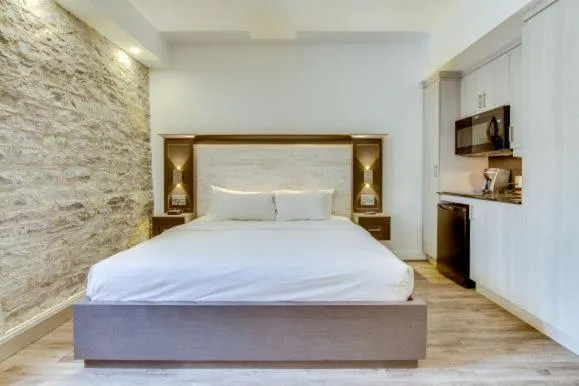 Bed in Hotel Port-Royal