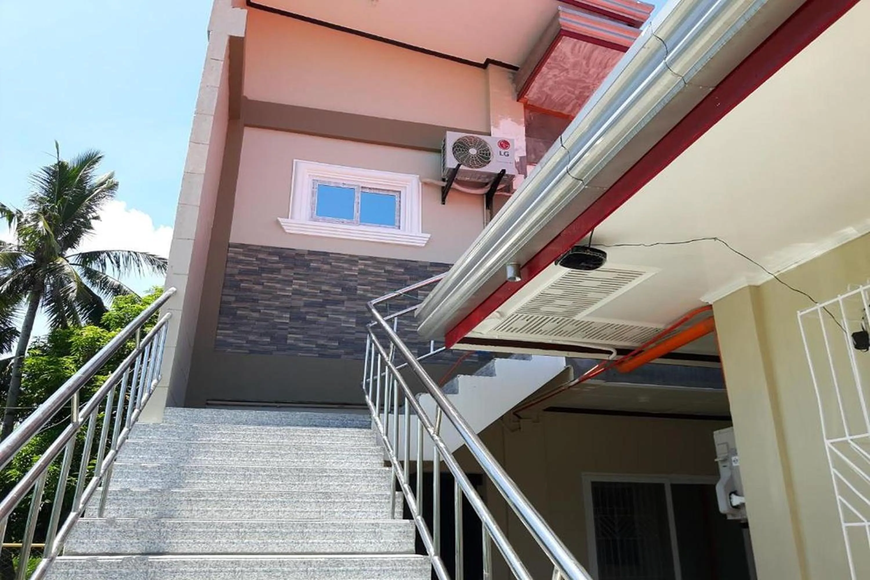 Property building in FNT Transient House near Hundred Islands