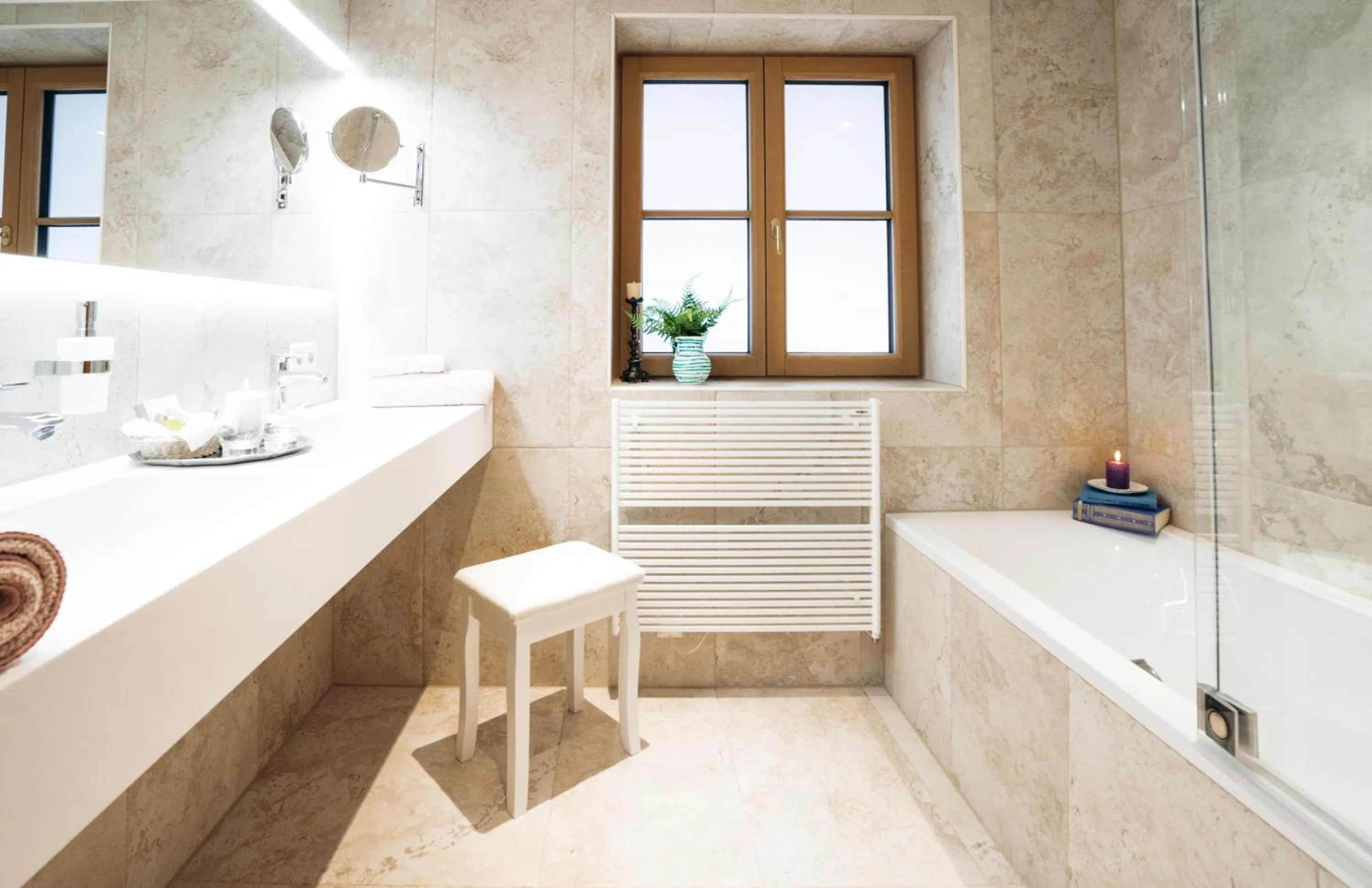 Bathroom in Hotel Lech & Residenz Chesa Rosa