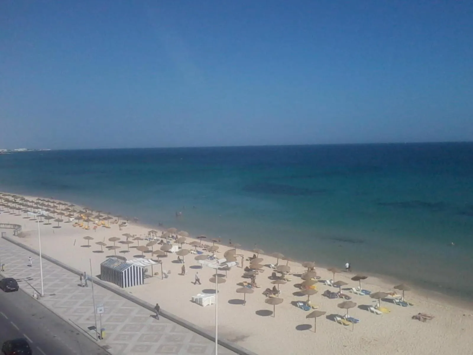 Beach in Residence Boujaafar