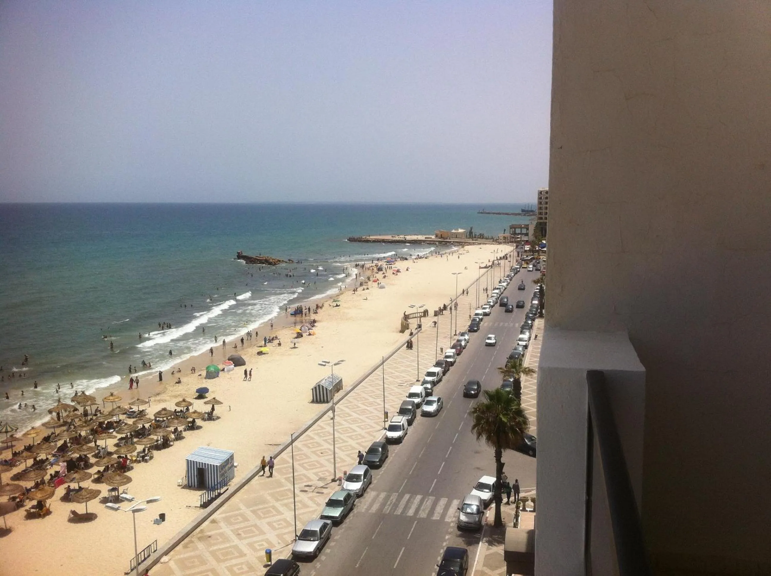 Sea view in Residence Boujaafar