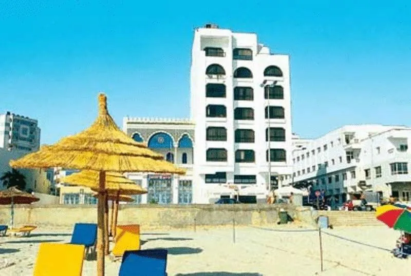 Facade/entrance in Residence Boujaafar