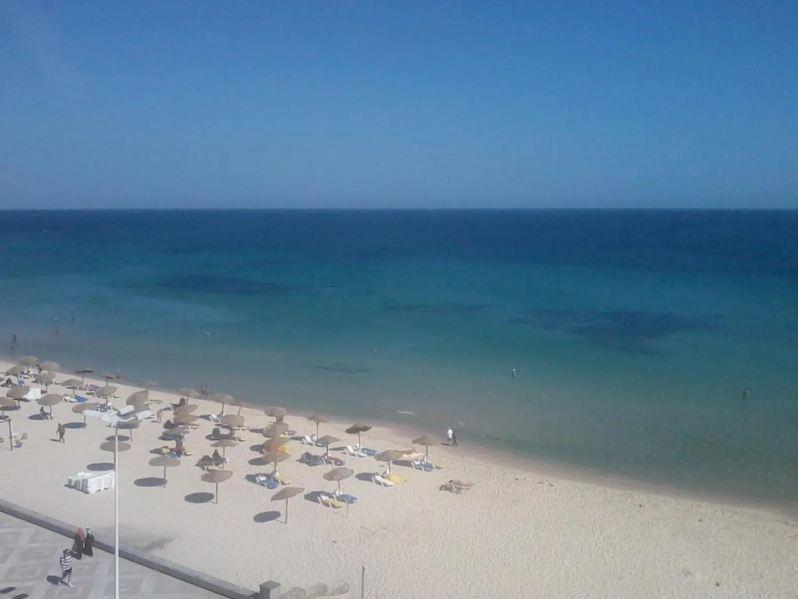 Beach in Residence Boujaafar