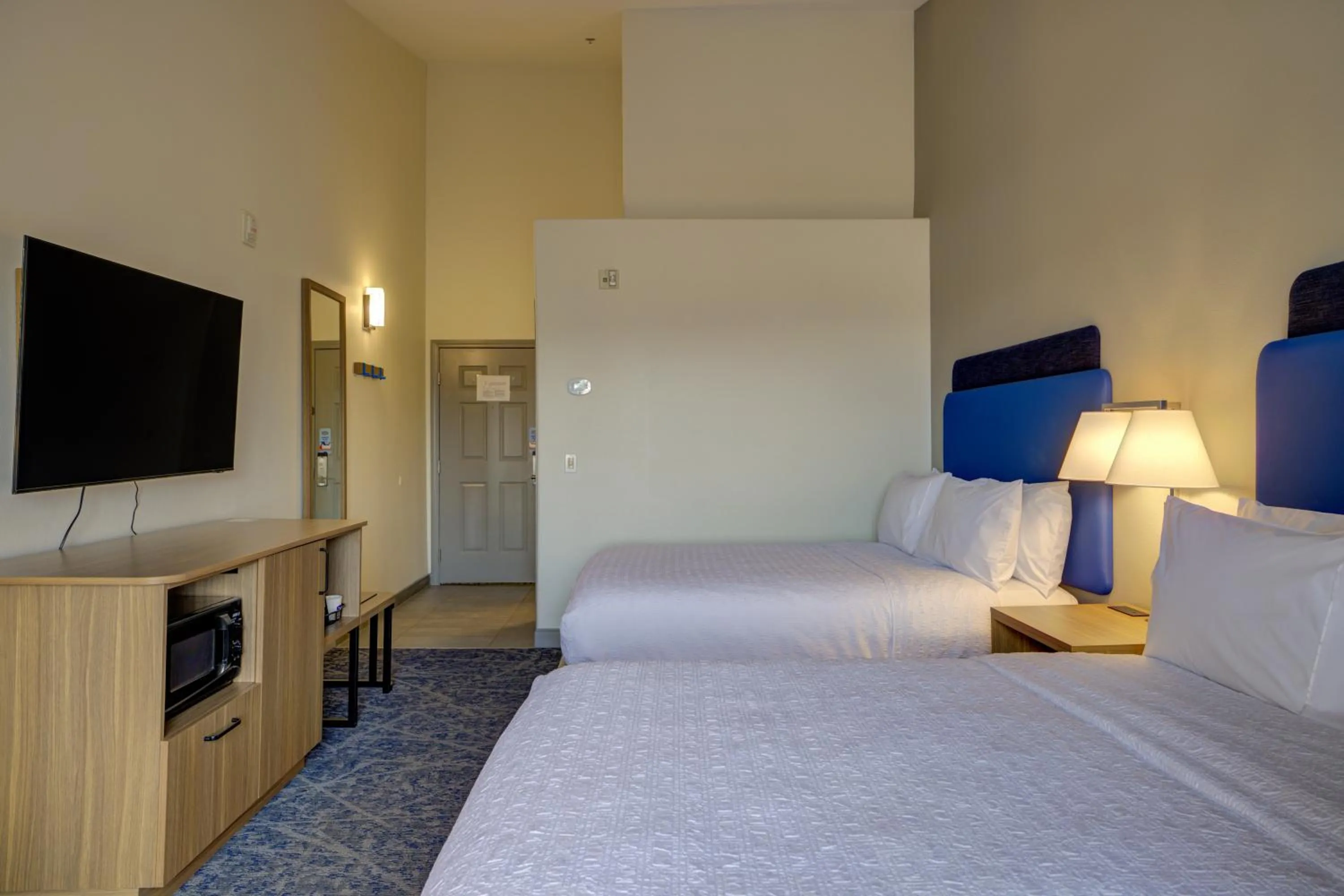 Bedroom, Bed in Hampton Inn & Suites by Hilton Mesquite
